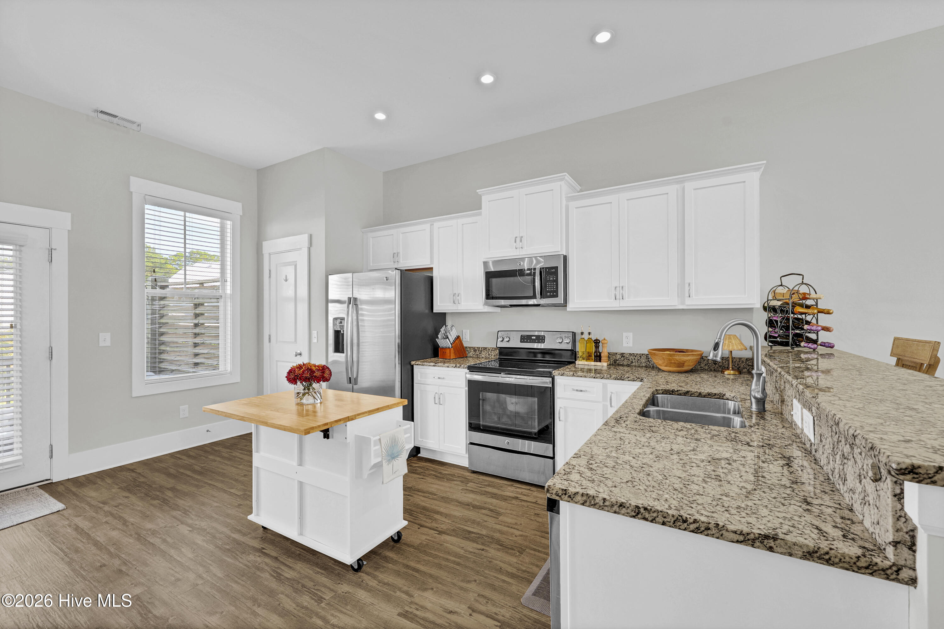 6024 Richard Bradley Drive Property Photo 13
