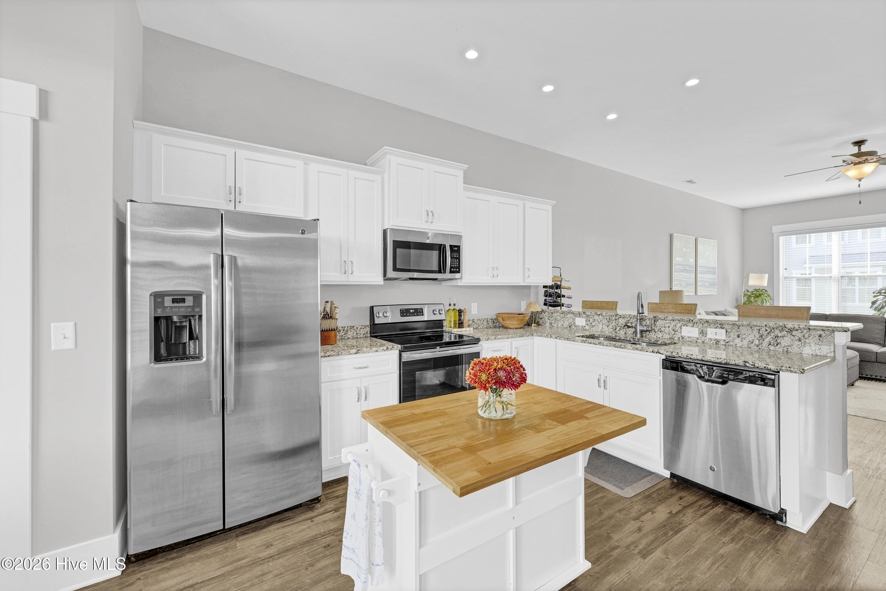6024 Richard Bradley Drive Property Photo 14