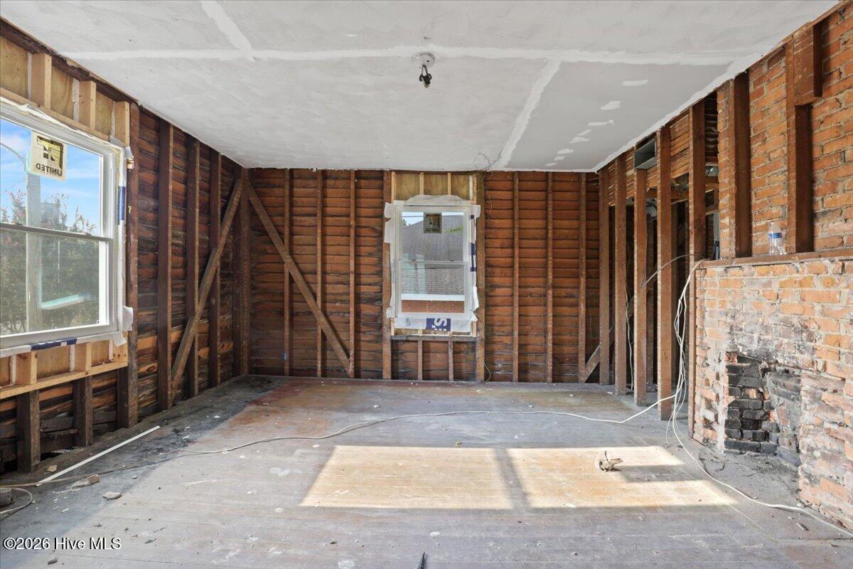 117 S Georgia Avenue Property Photo 6