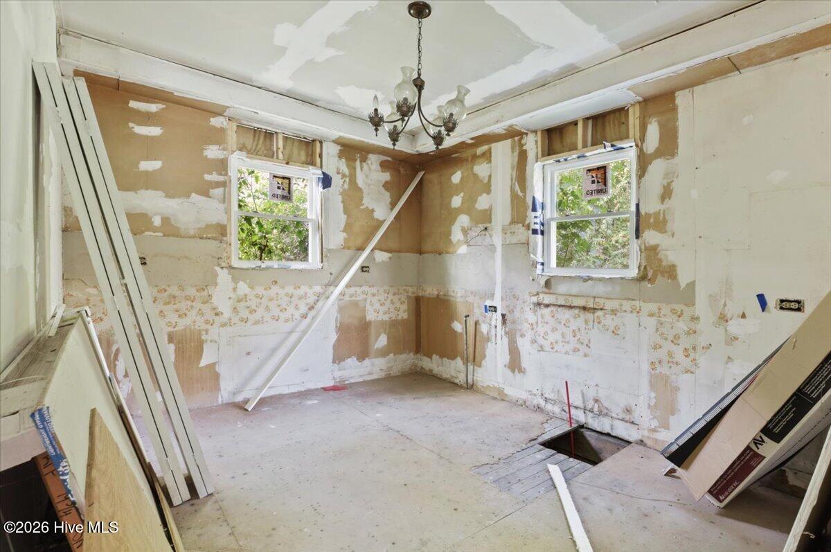 117 S Georgia Avenue Property Photo 10
