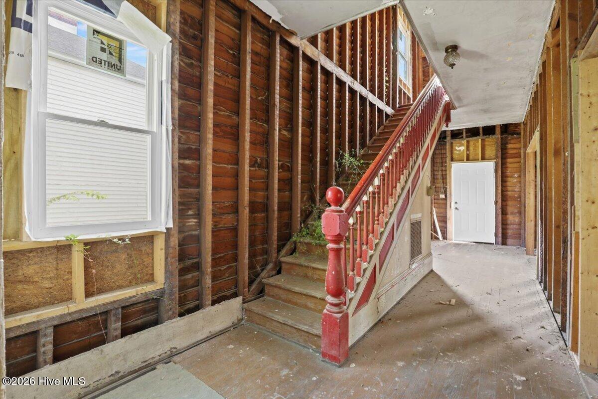 117 S Georgia Avenue Property Photo 14