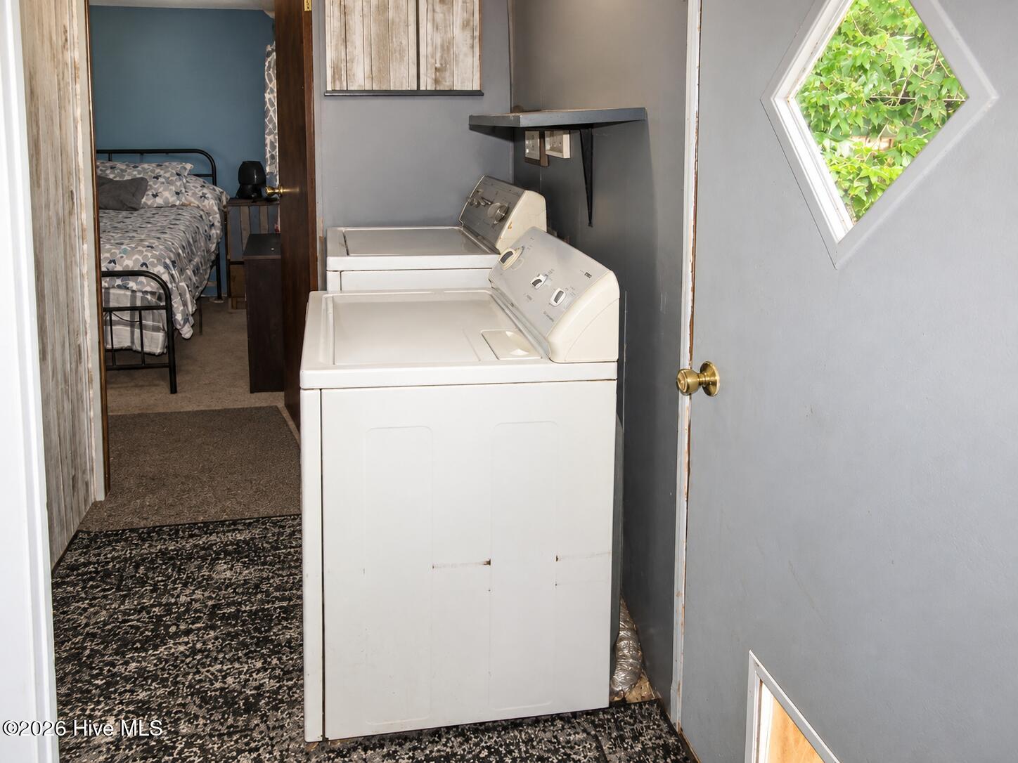 1161 Water Oak Drive Property Photo 8
