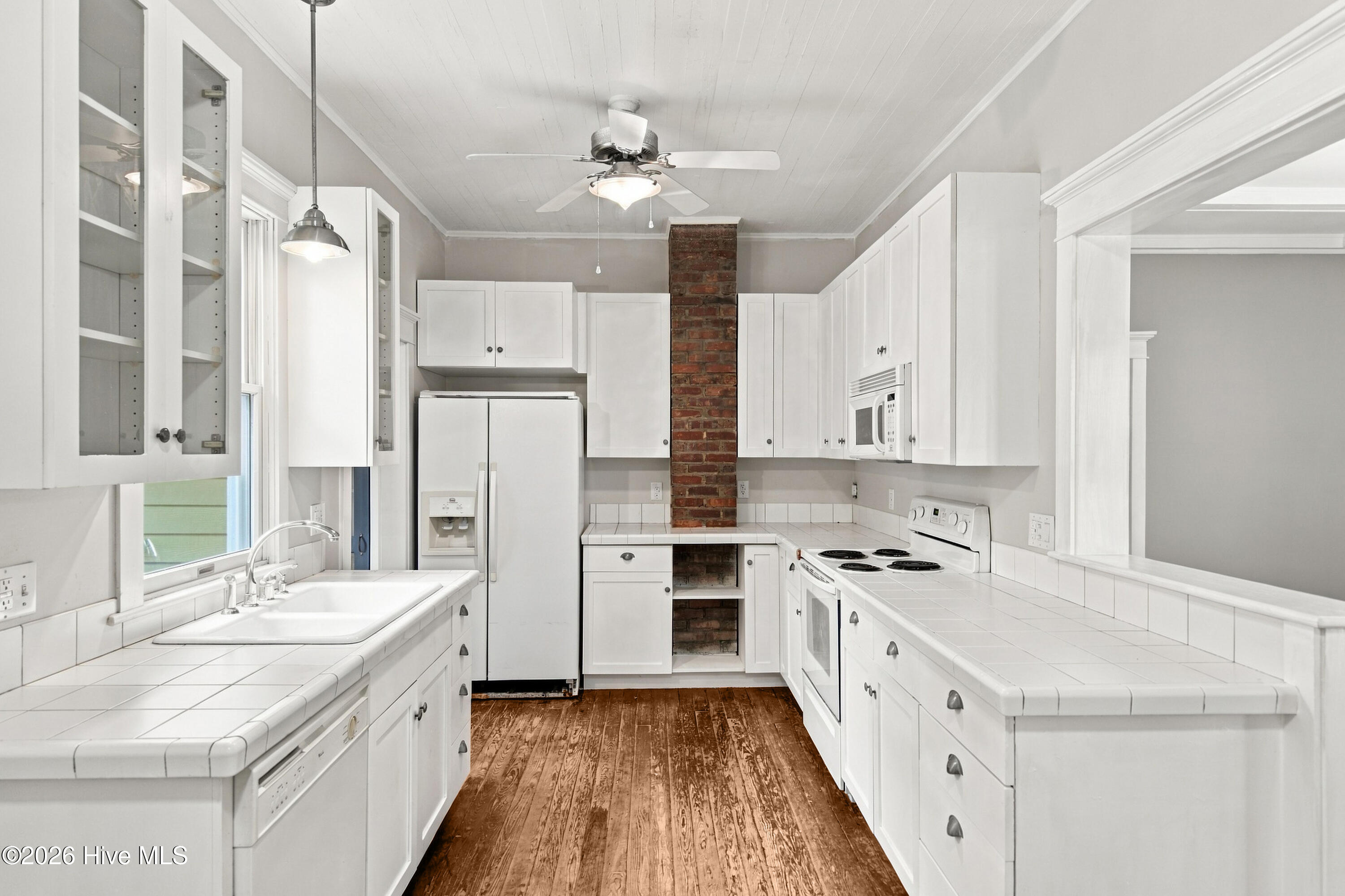 105 S Atlantic Avenue Property Photo 27