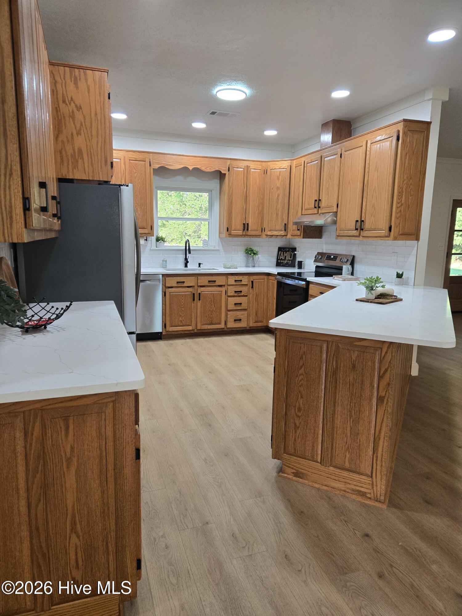 1300 Goldman Johnson Road Property Photo 11