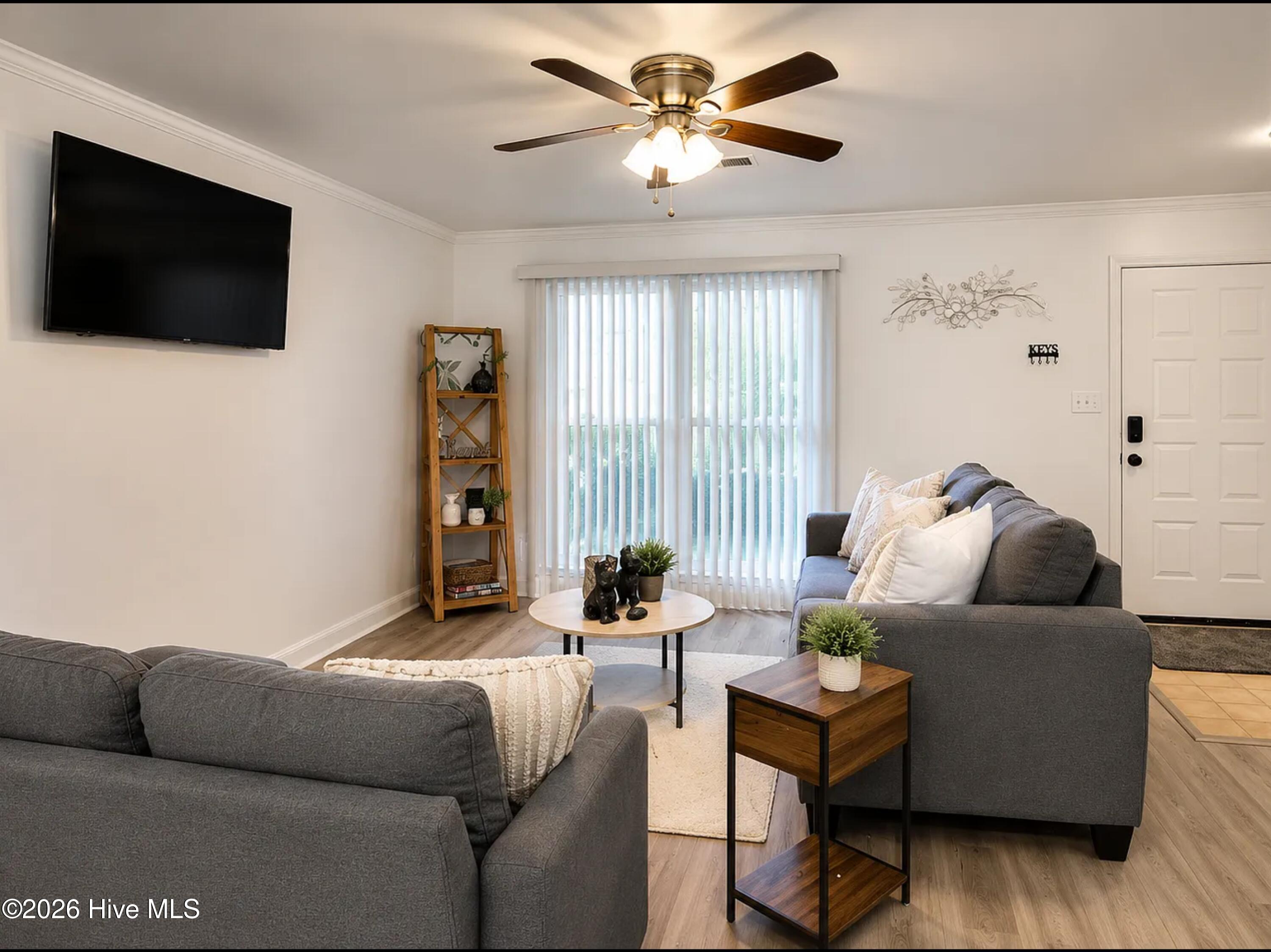 2323 Greengate Drive Property Photo 4