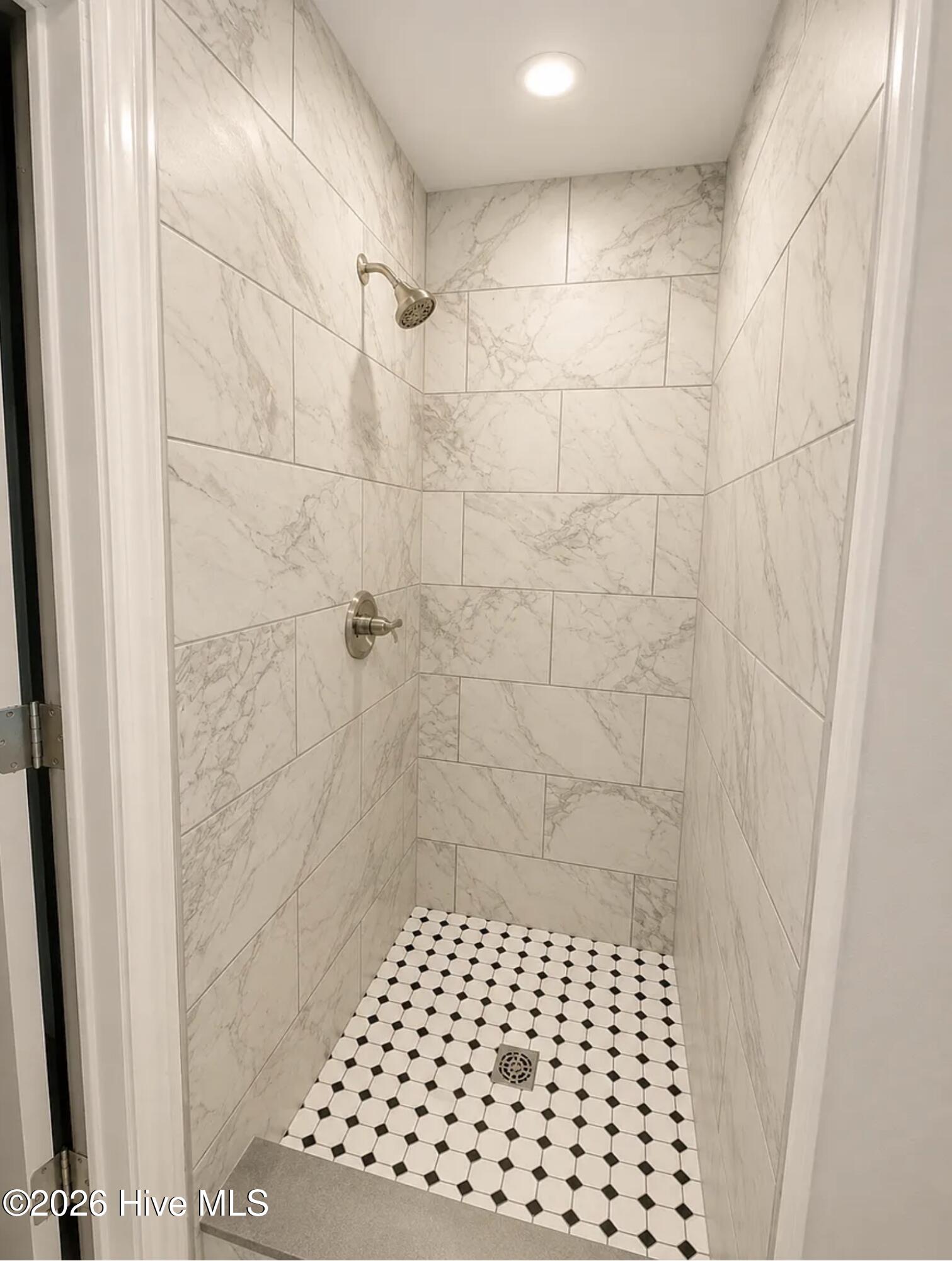2323 Greengate Drive Property Photo 17