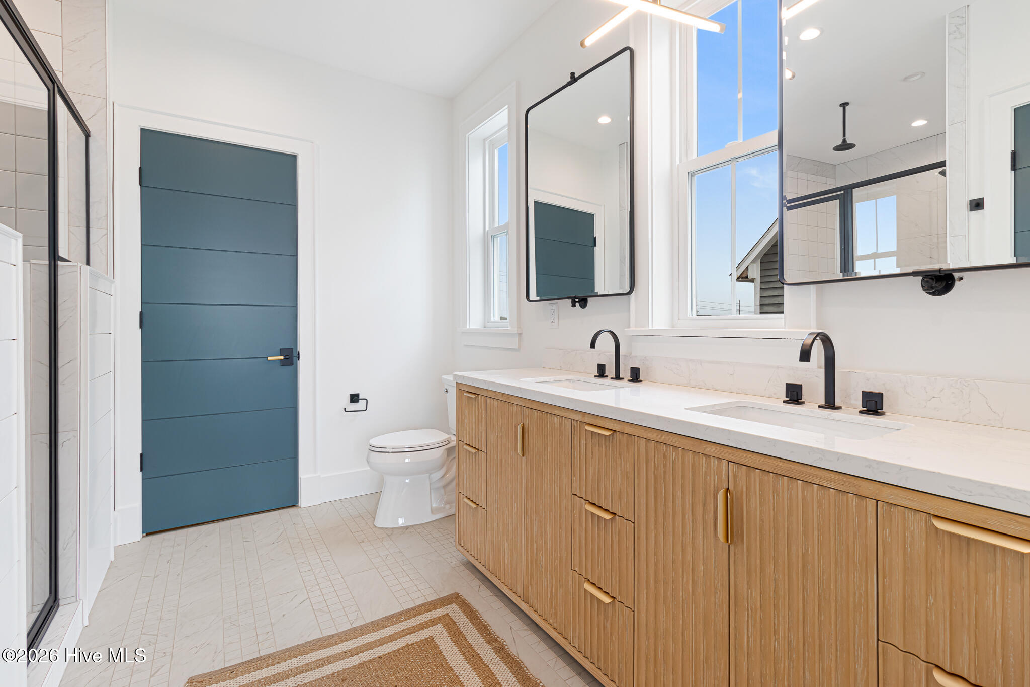 3503 Ocean Drive E & W Property Photo 15