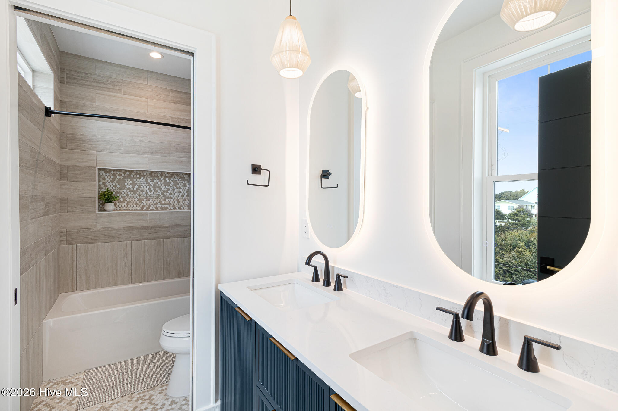 3503 Ocean Drive E & W Property Photo 22