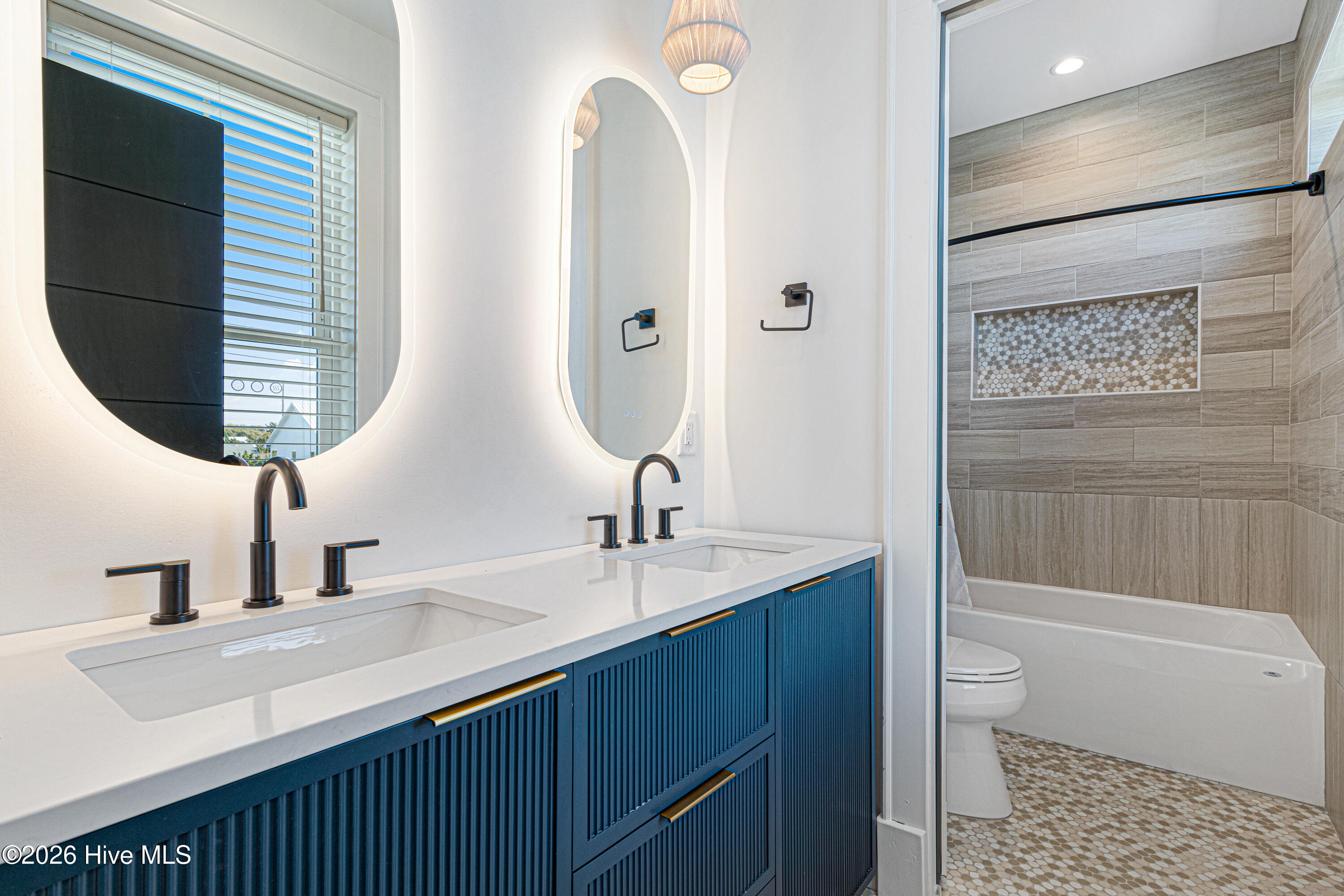 3503 Ocean Drive E & W Property Photo 58