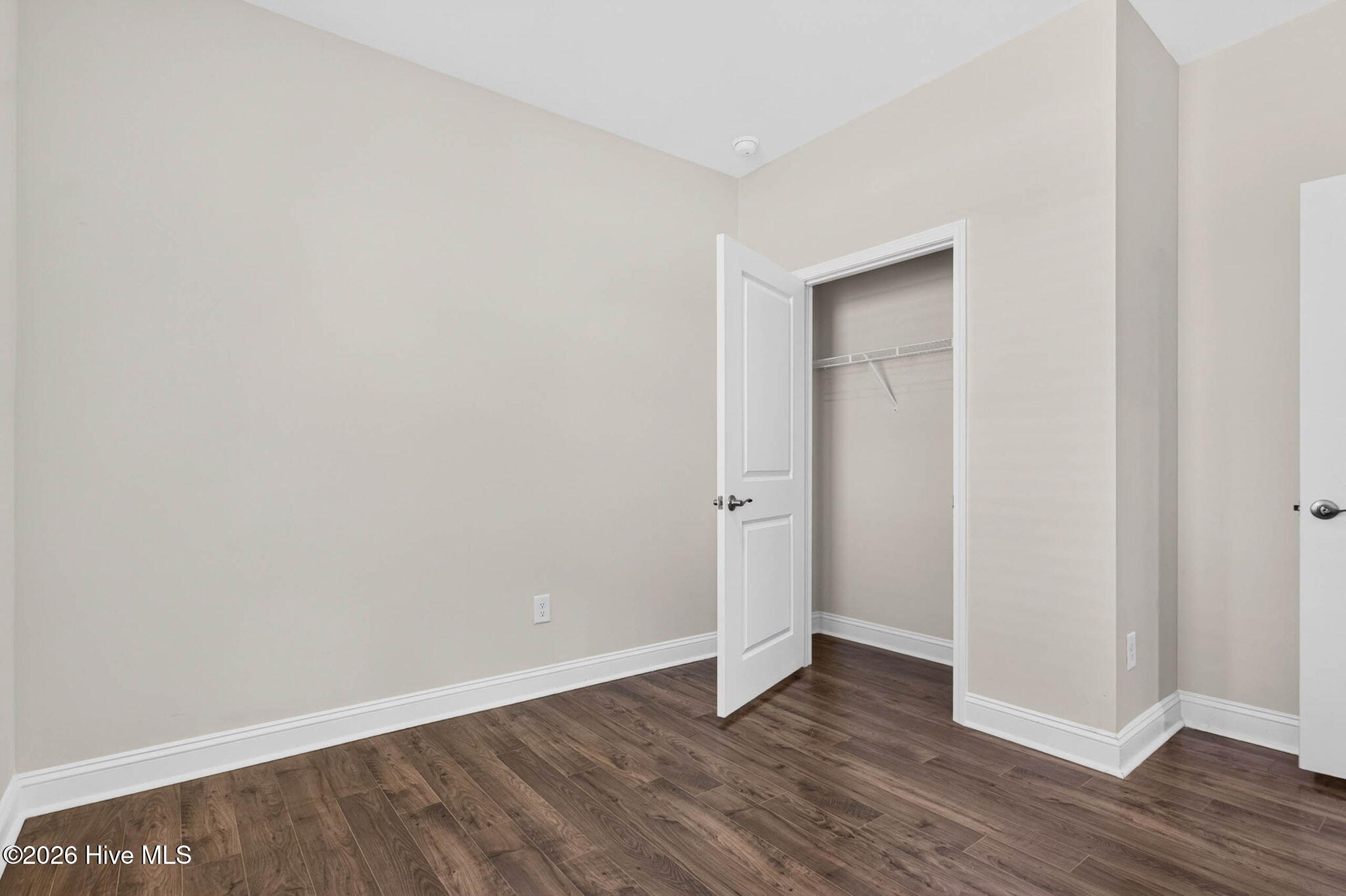 504 Slippery Rock Way Property Photo 9