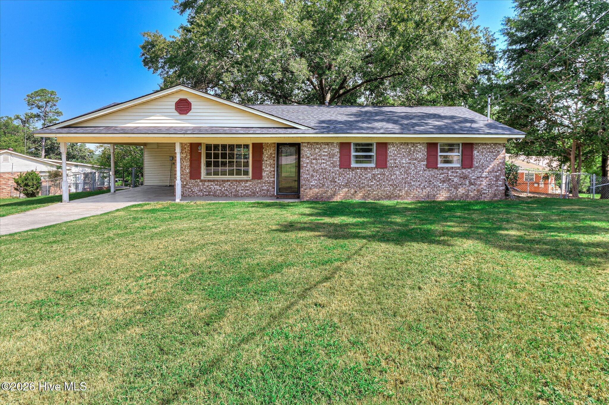 301 Edgewood Drive Property Photo 1