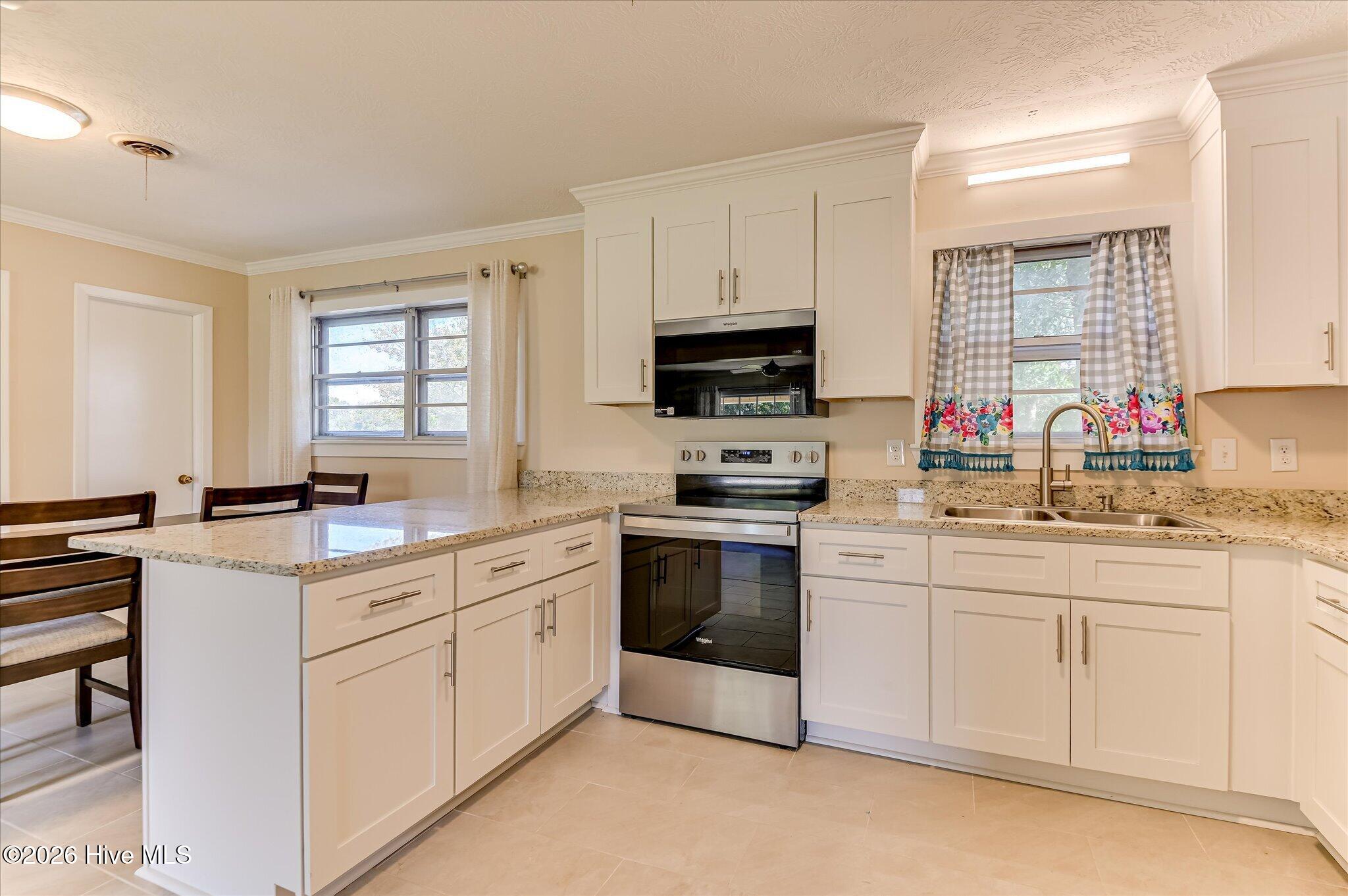 301 Edgewood Drive Property Photo 14