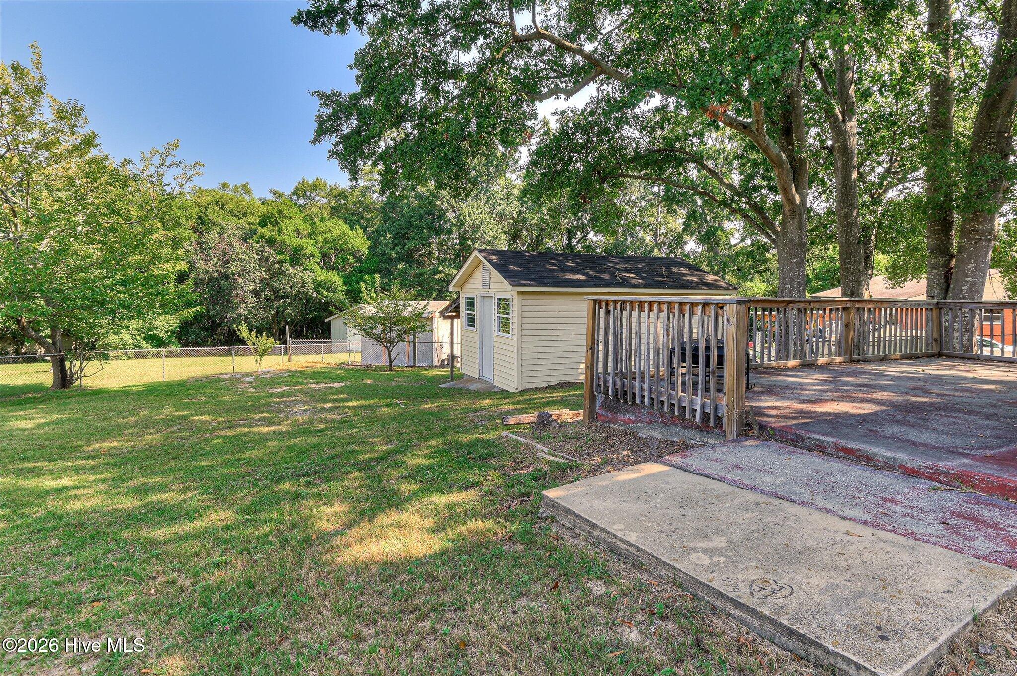 301 Edgewood Drive Property Photo 32