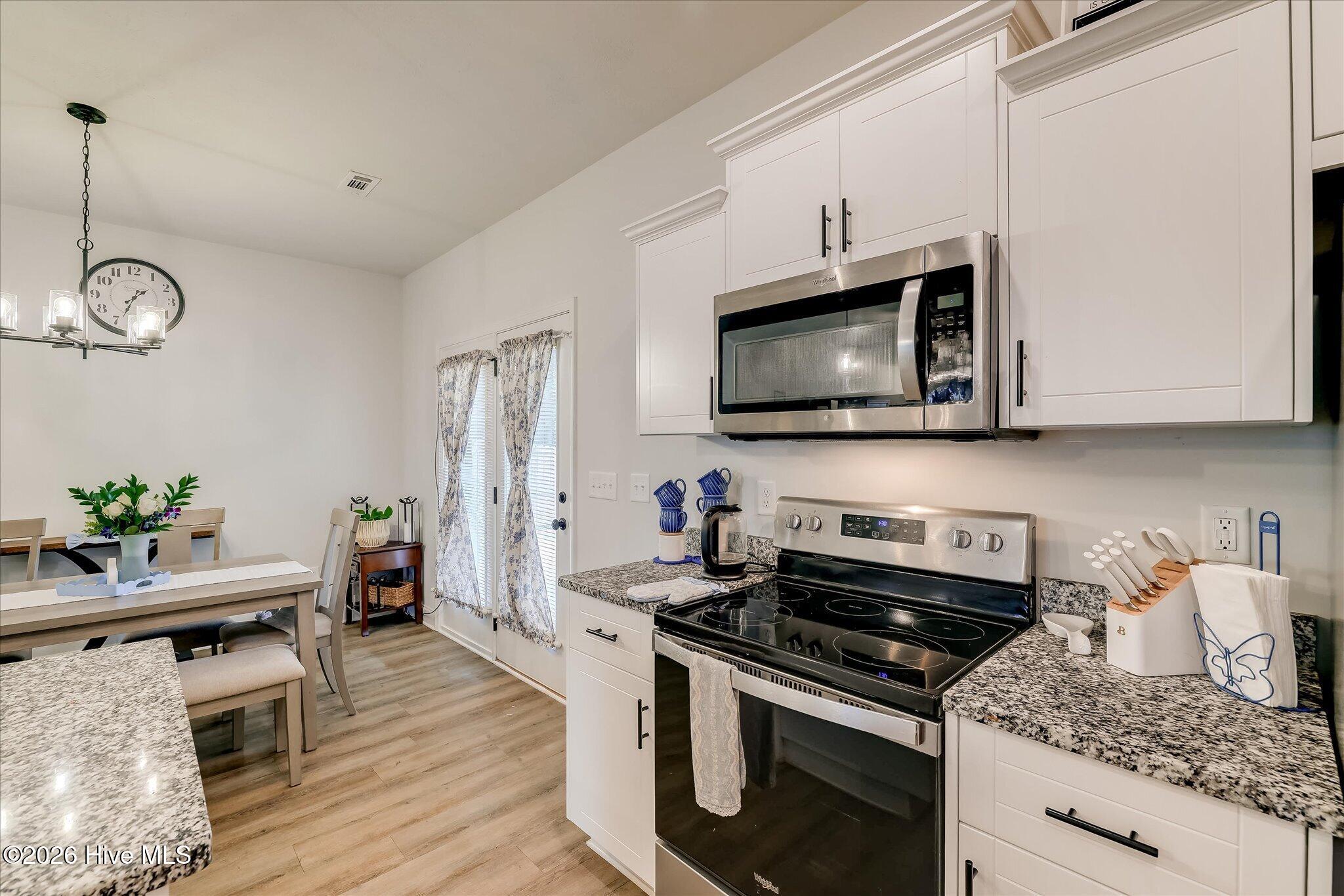 345 Brass Court Property Photo 3