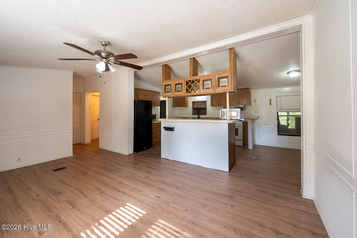 2300 Louisville Road Property Photo 5