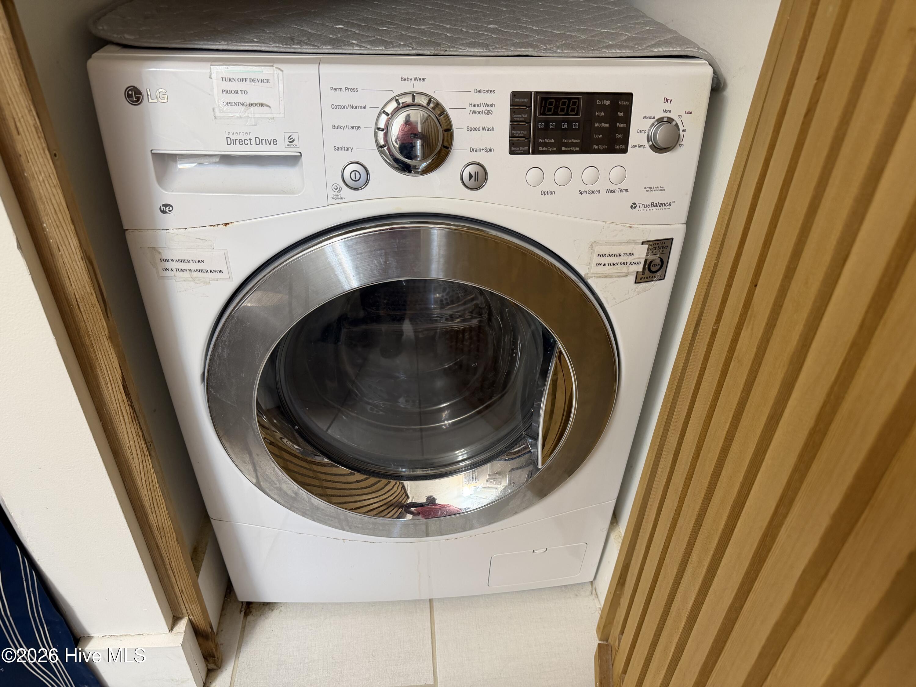 6225 Harbourside Drive Property Photo 13