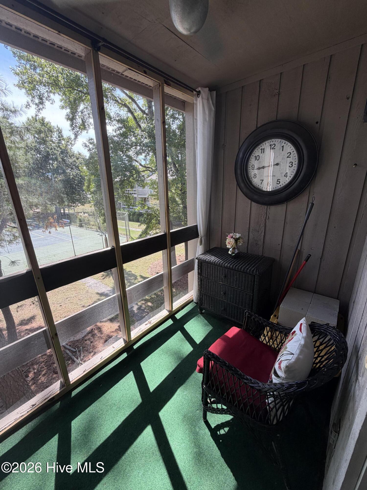 6225 Harbourside Drive Property Photo 15