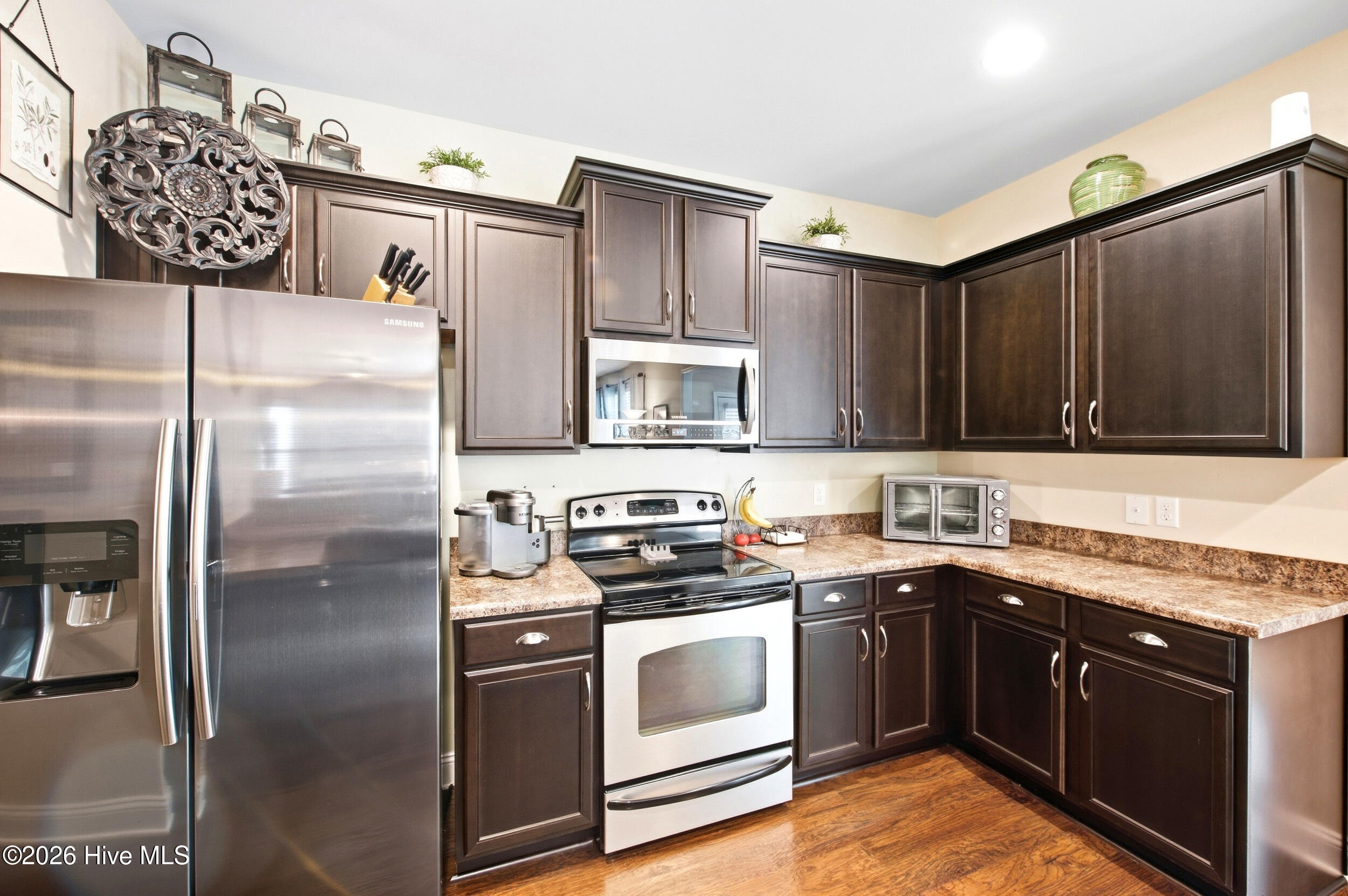 422 Chablis Way Property Photo 11