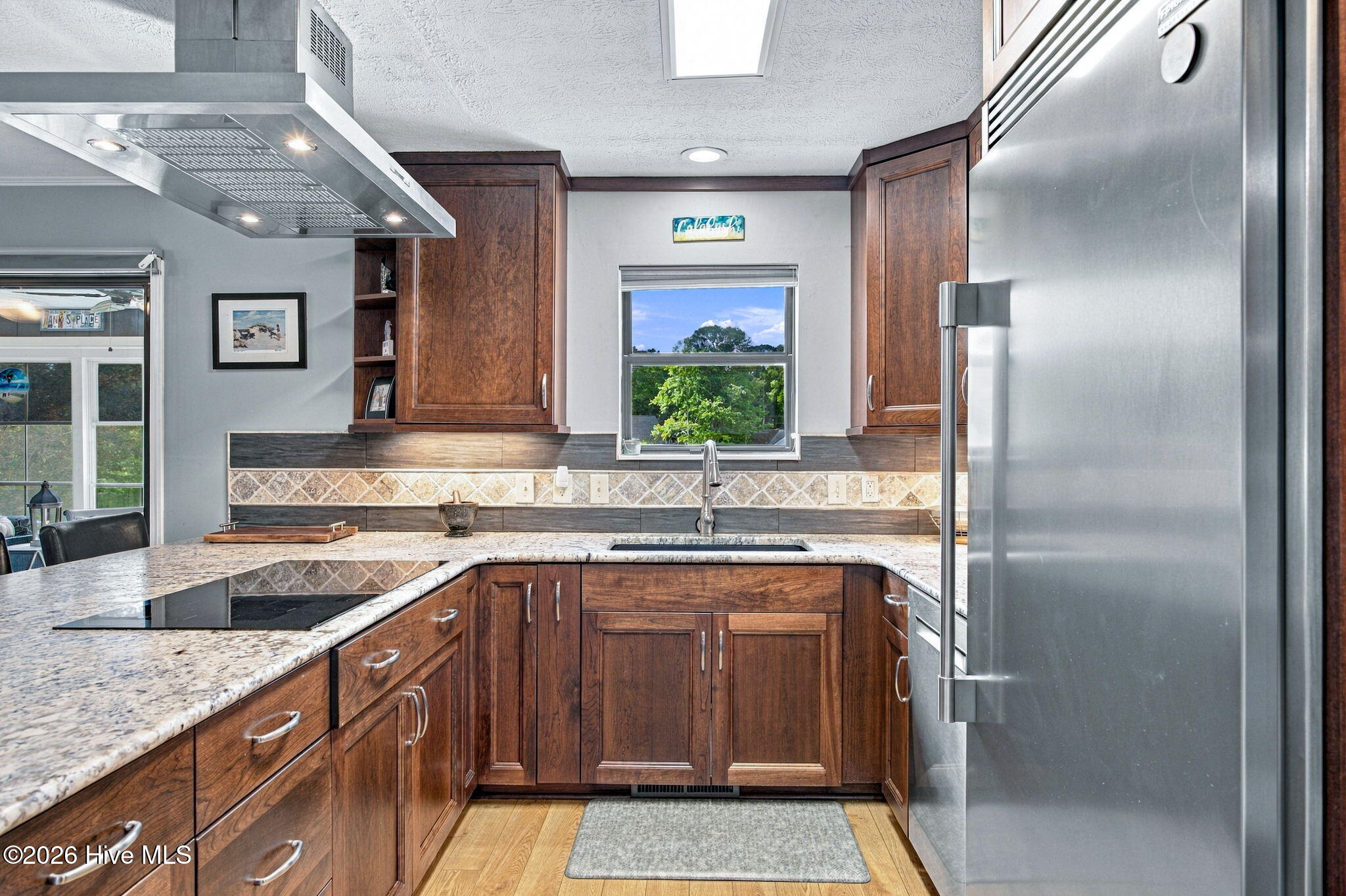 1140 Charlotte Avenue Property Photo 11