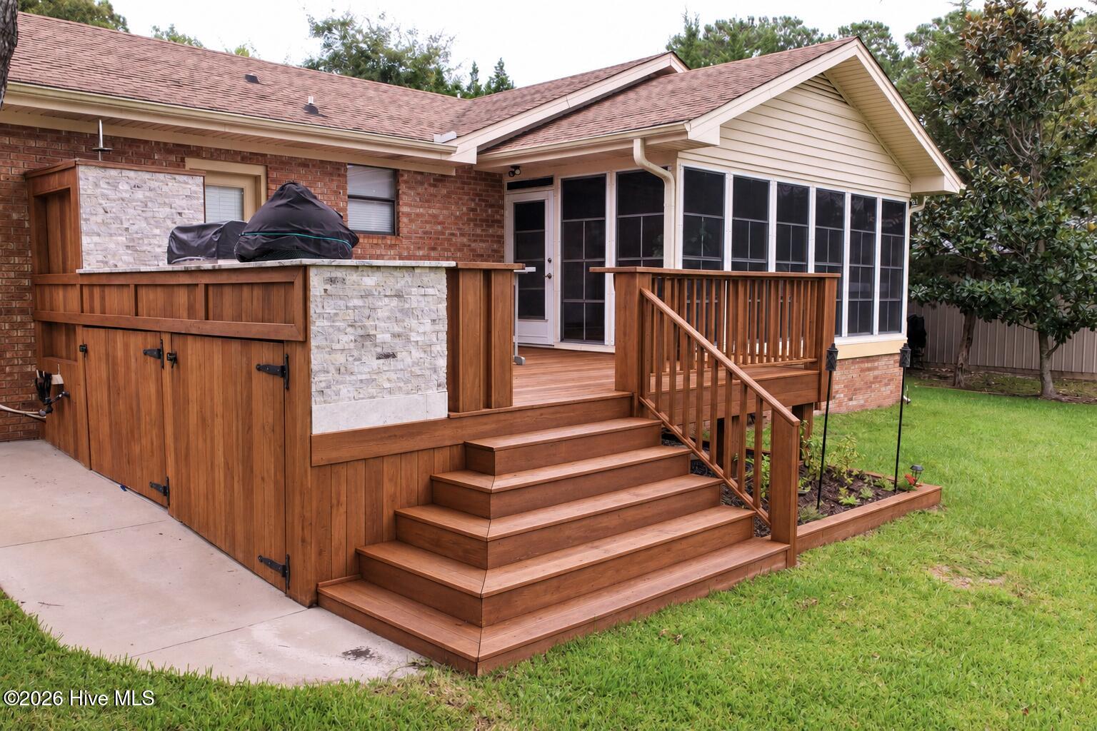 1140 Charlotte Avenue Property Photo 35