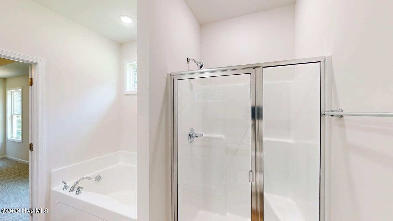 114 Windemere Lane Property Photo 13