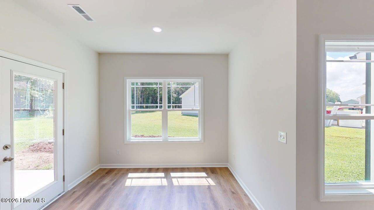 114 Windemere Lane Property Photo 22