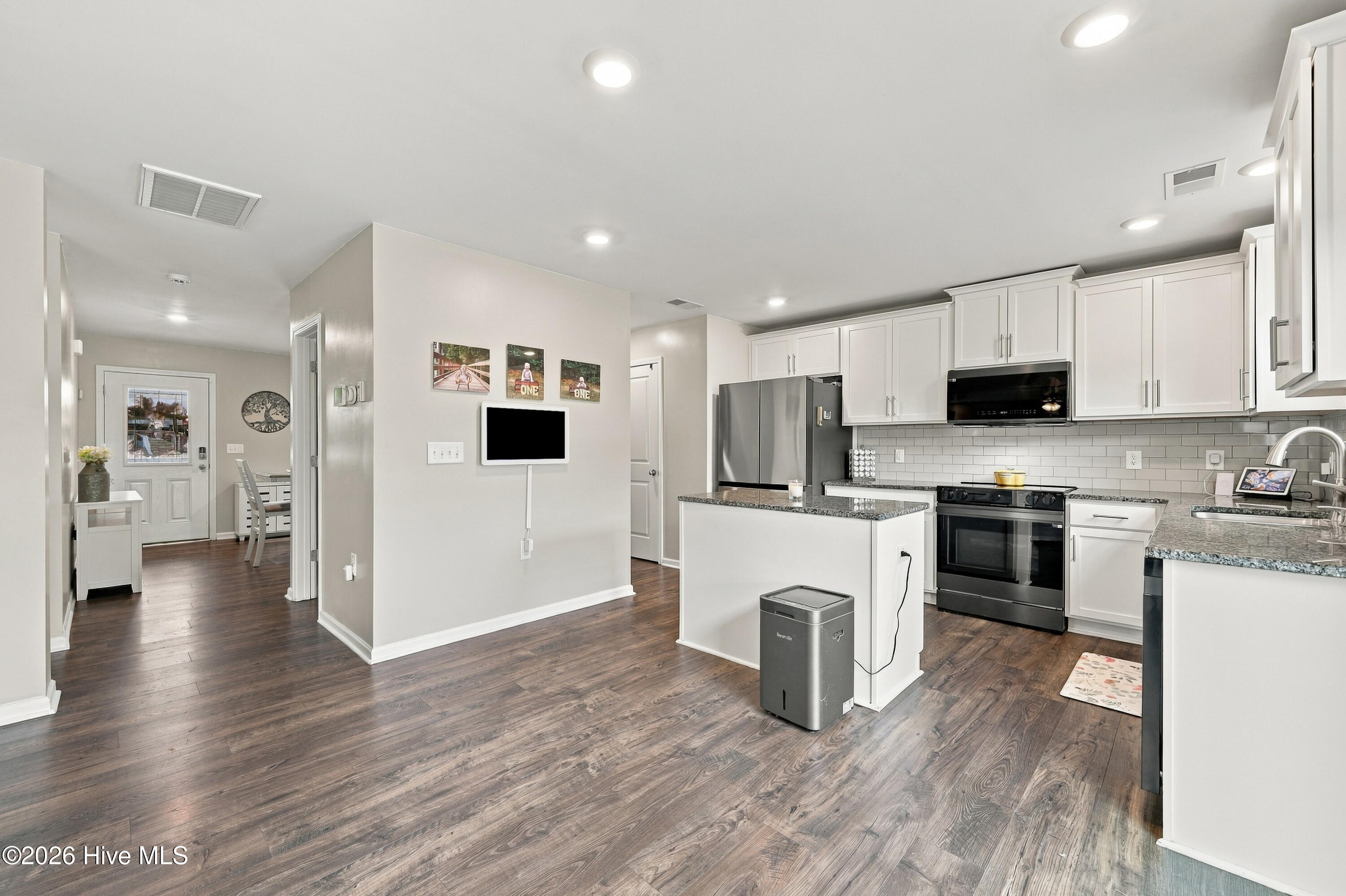 414 Frida Road Property Photo 15