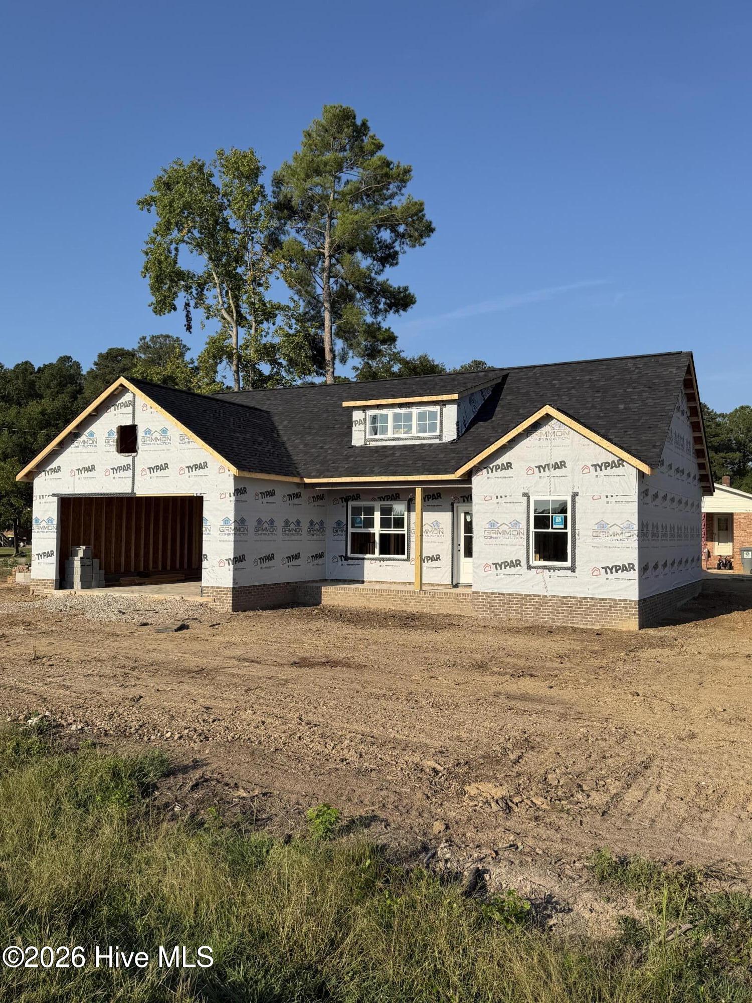 237 Baker Street Property Photo 1
