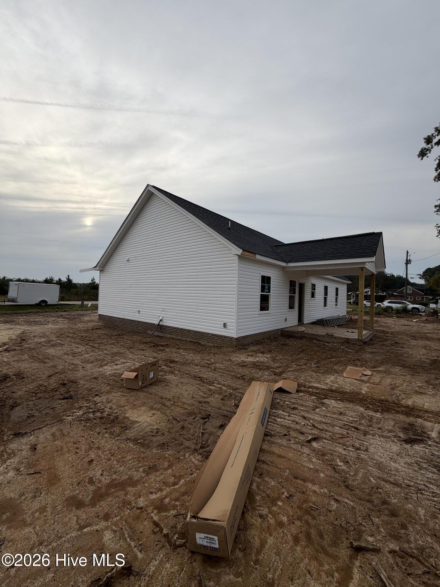 237 Baker Street Property Photo 4