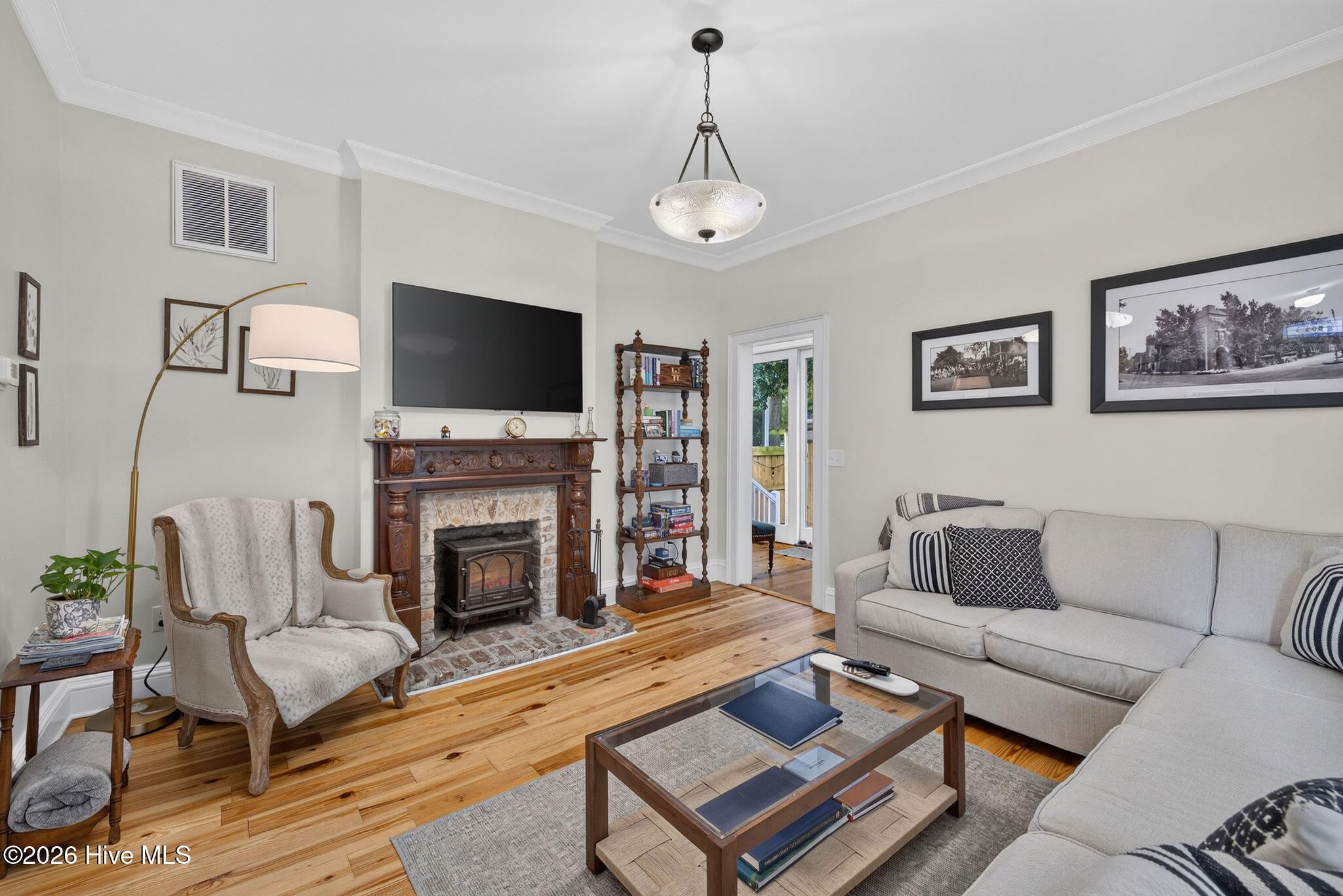 208 Church Street Property Photo 15