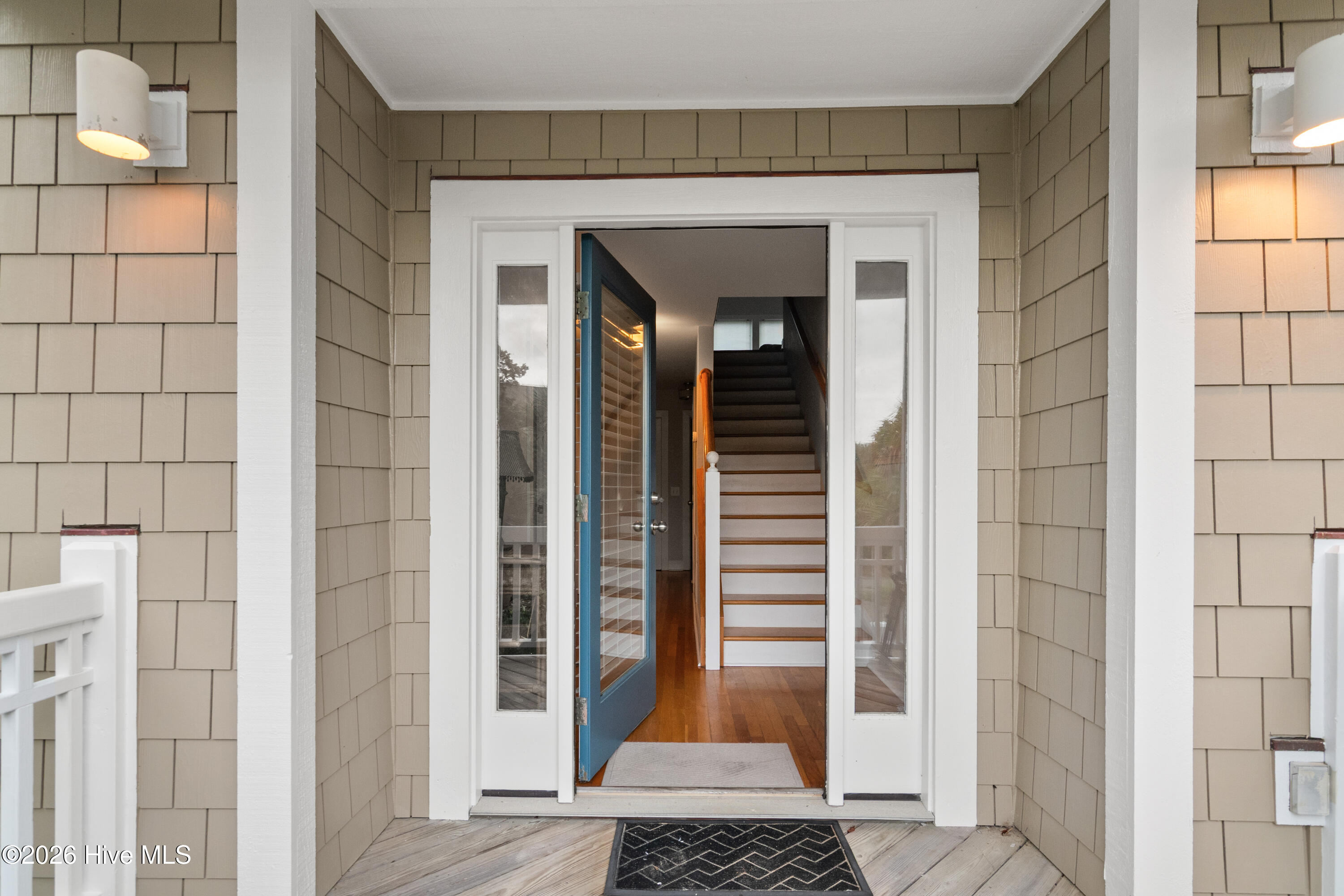 8 Royal Tern Court Property Photo 5