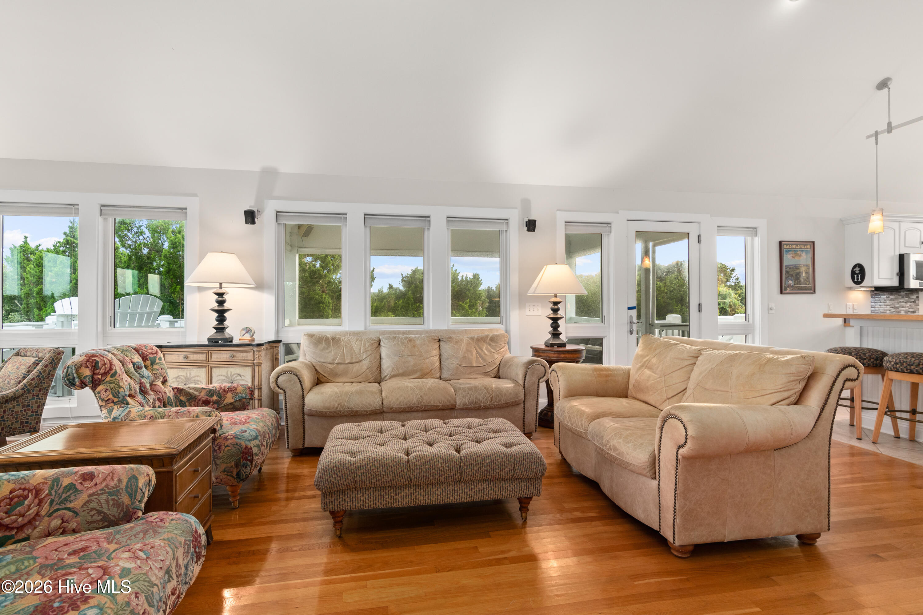 8 Royal Tern Court Property Photo 9