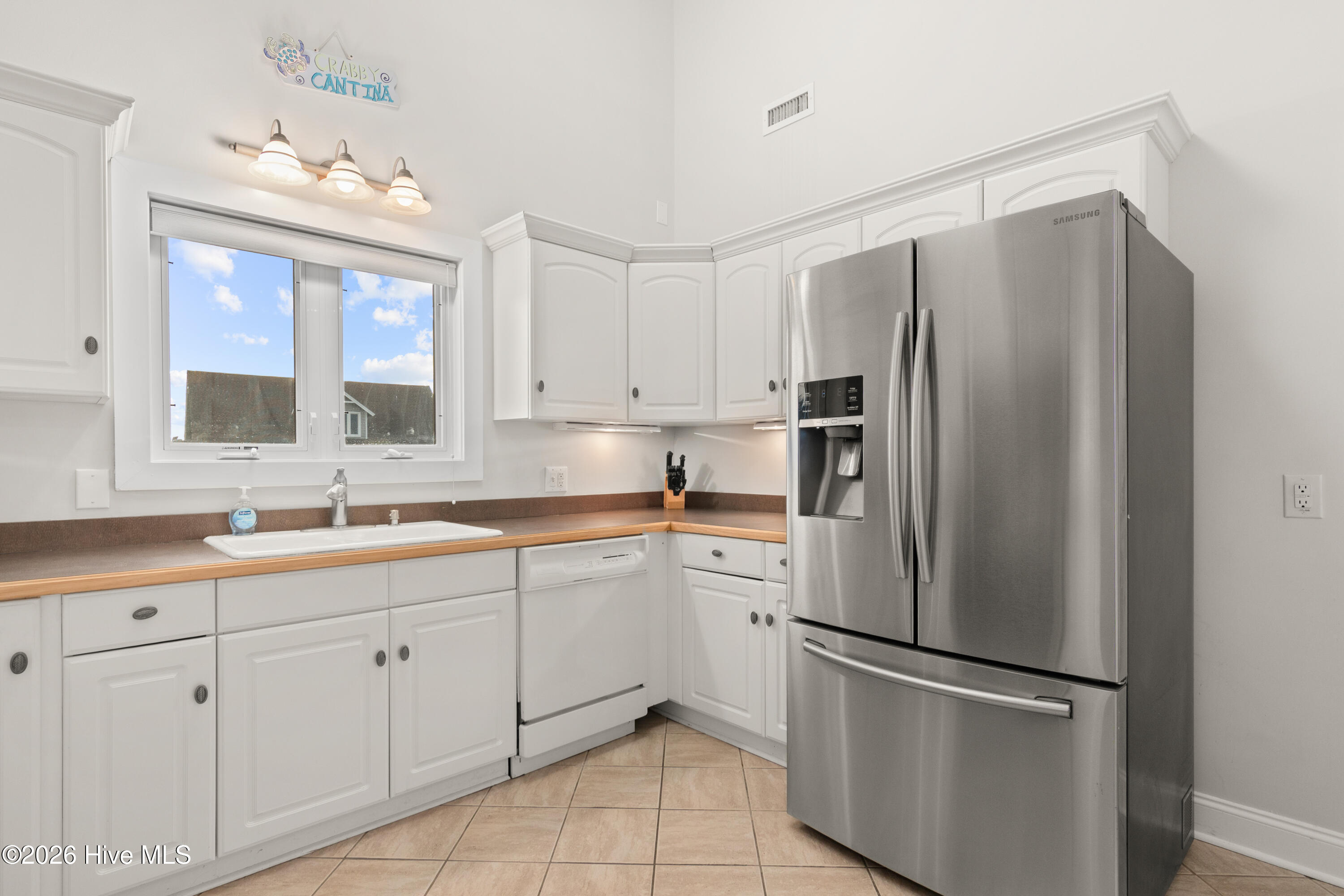 8 Royal Tern Court Property Photo 12