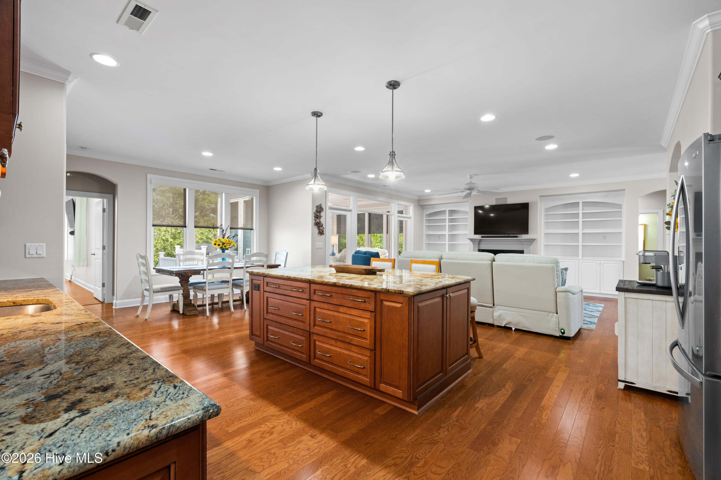 2825 Pine Forest Drive Property Photo 13