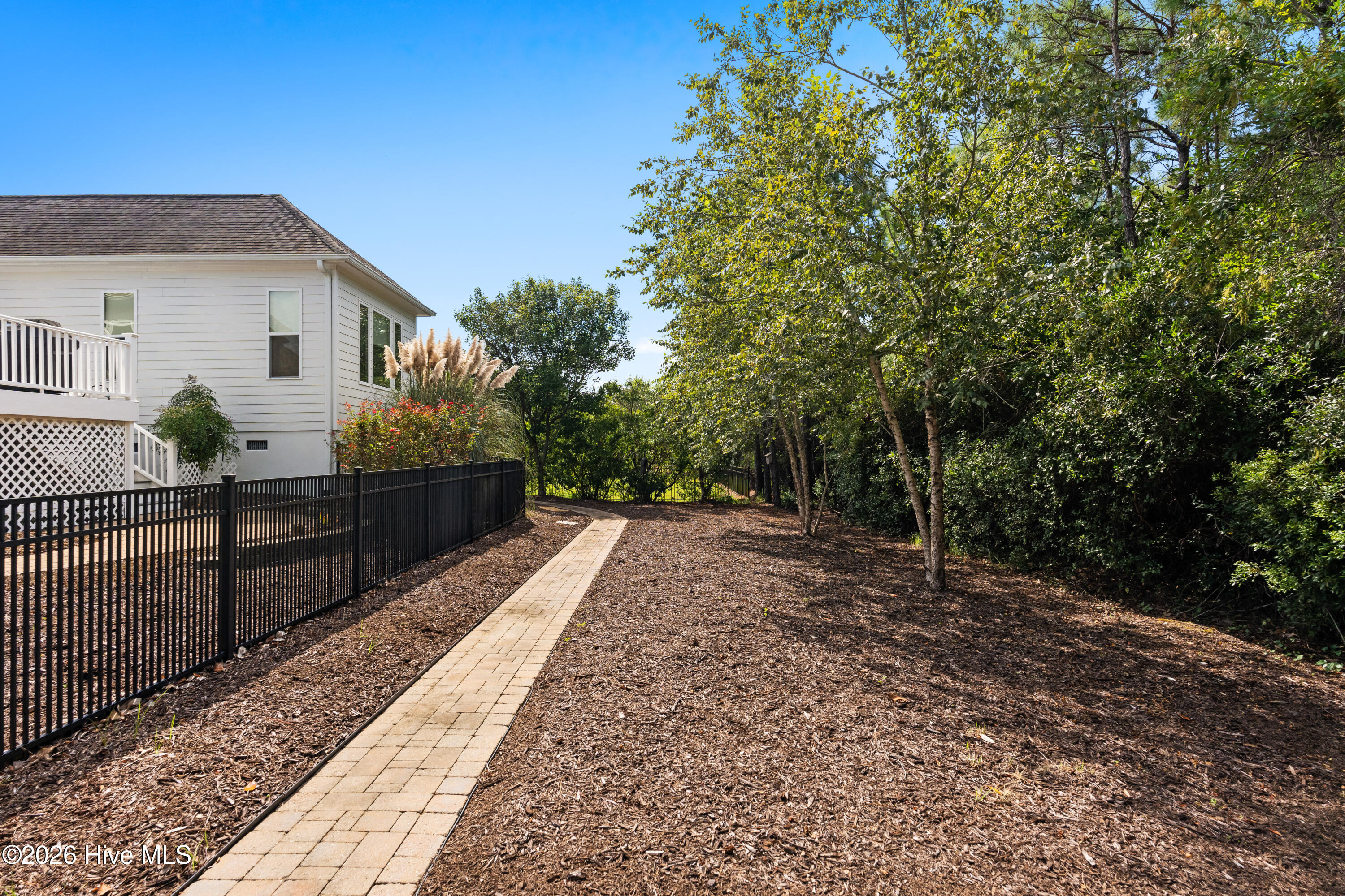 2825 Pine Forest Drive Property Photo 48