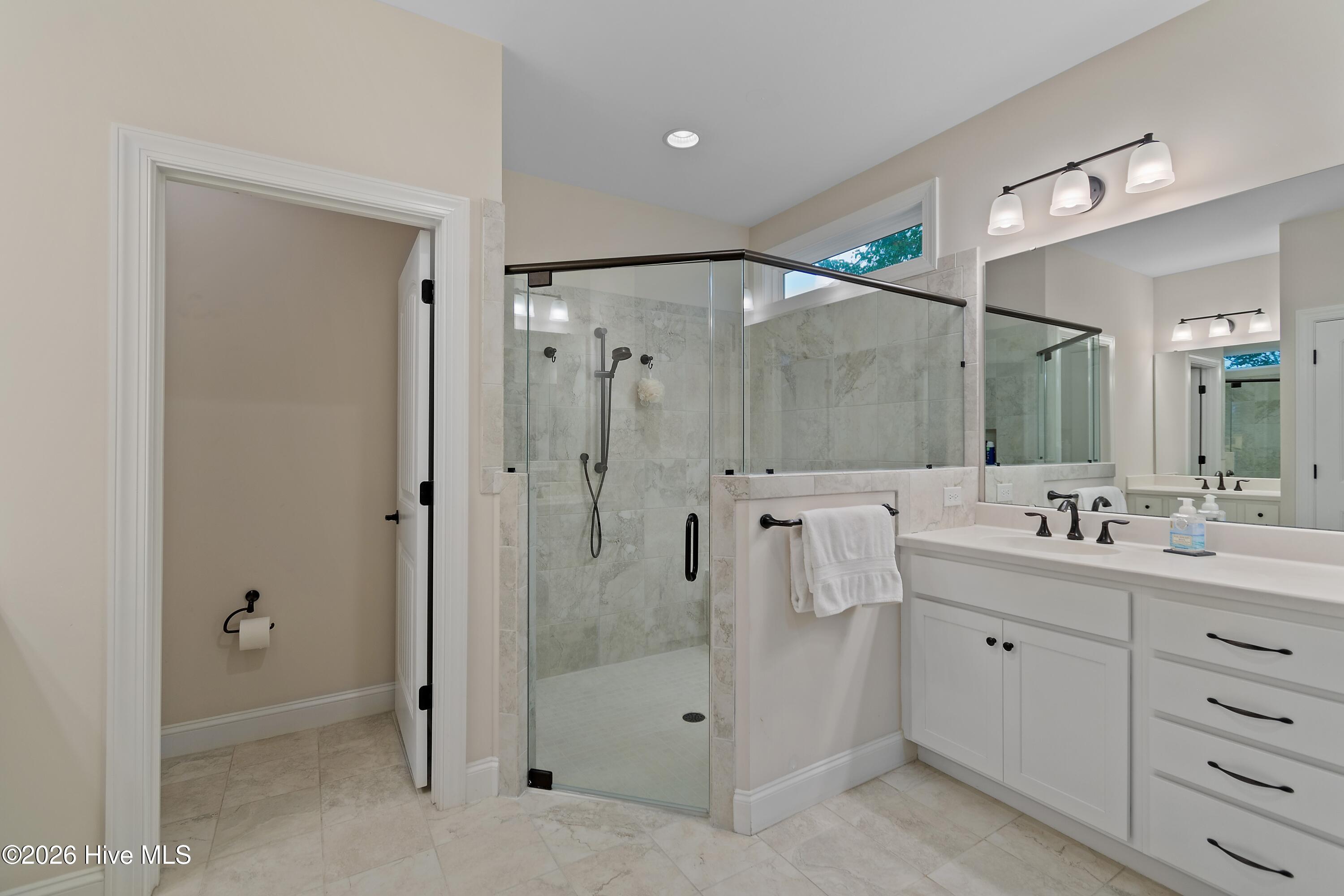 4155 Buckingham Court Property Photo 39