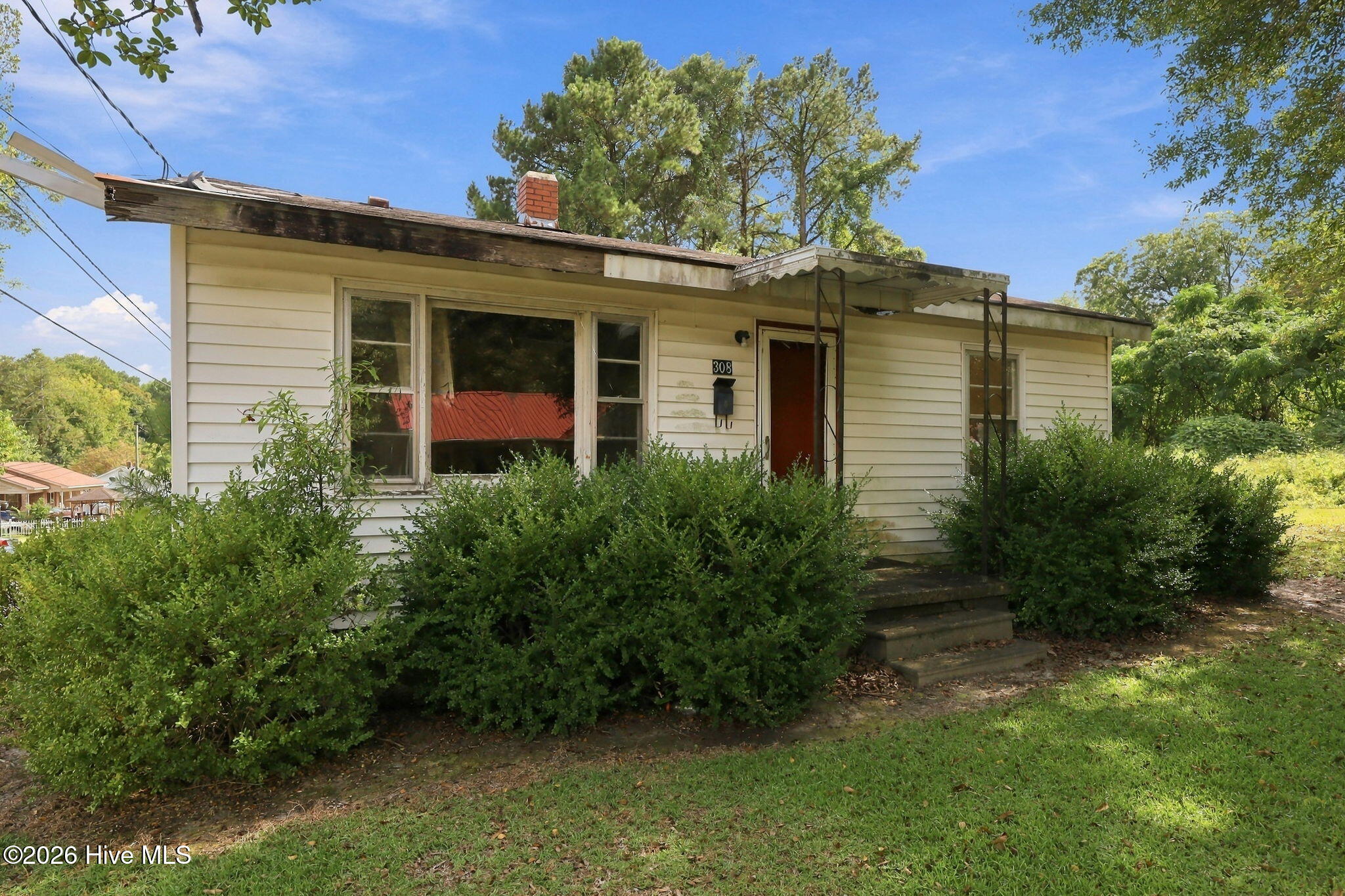 308 E Church Street Property Photo 2