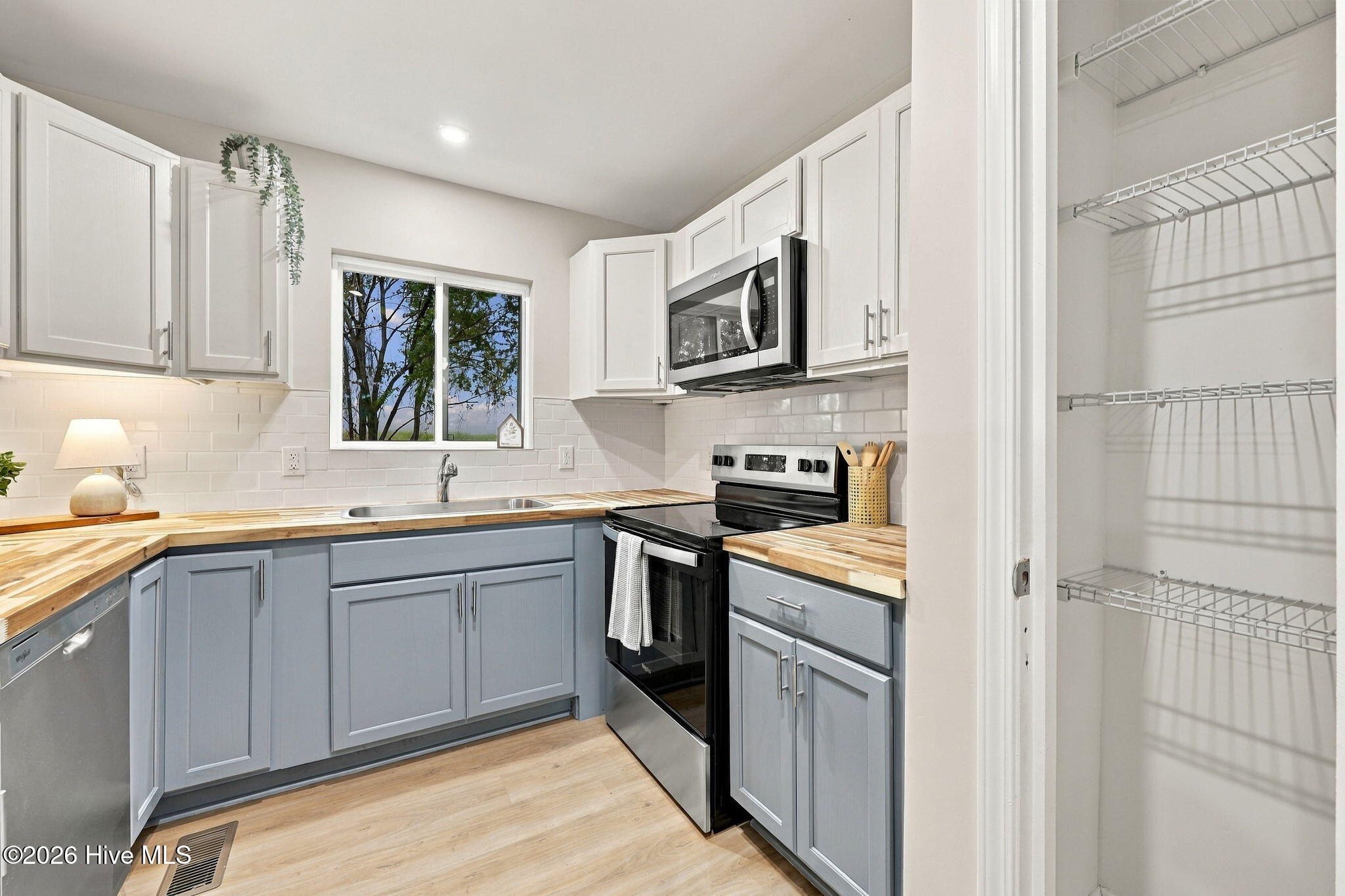 23526 Nc 33 E Property Photo 11