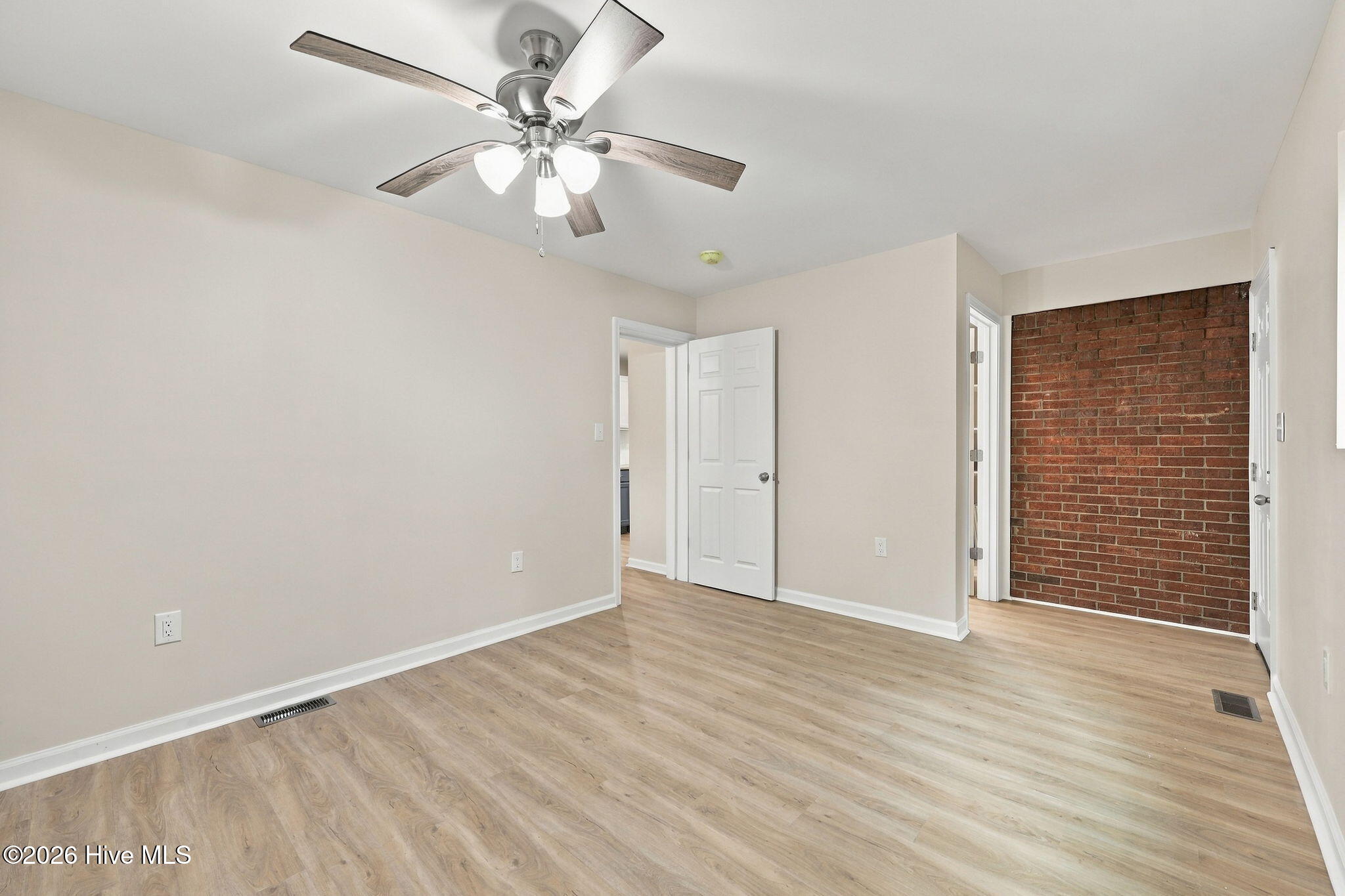 23526 Nc 33 E Property Photo 15