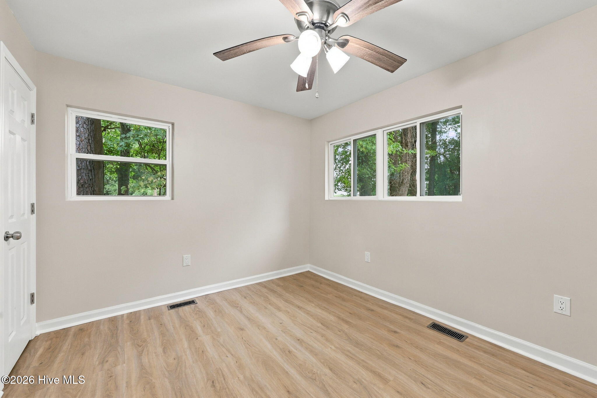 23526 Nc 33 E Property Photo 23