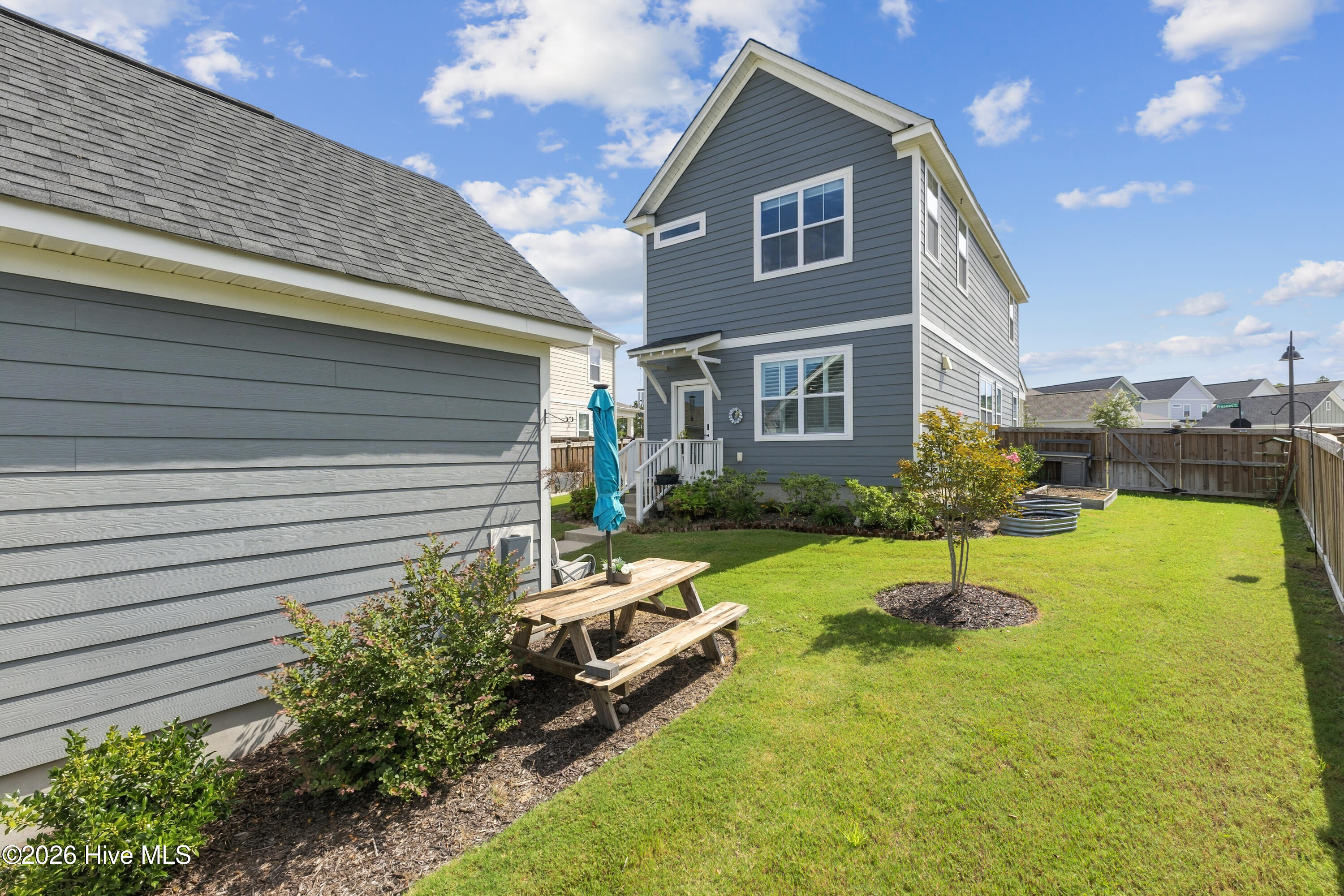 963 Fresnel Run Property Photo 29