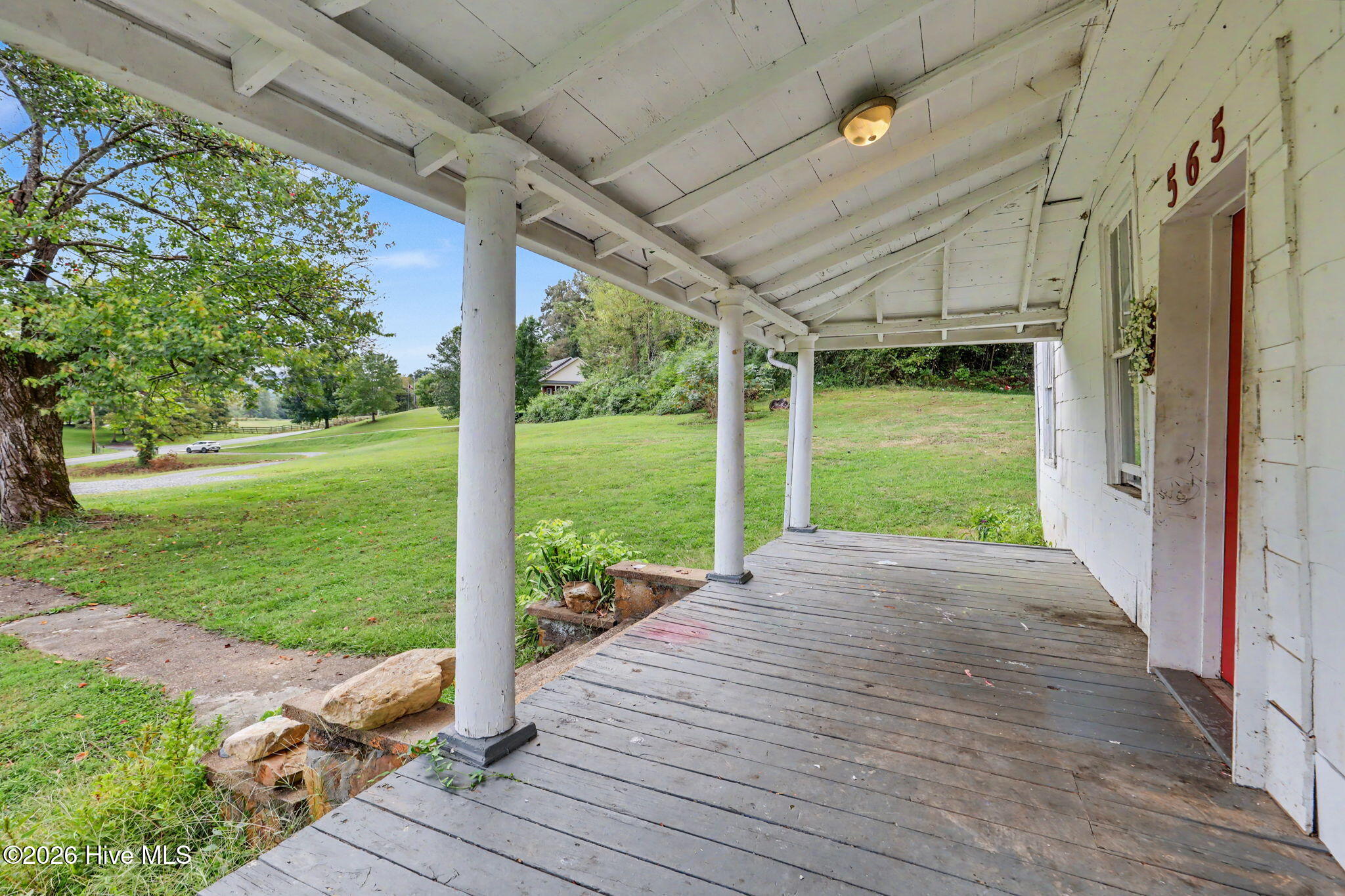 565 Tomotla Road Property Photo 8