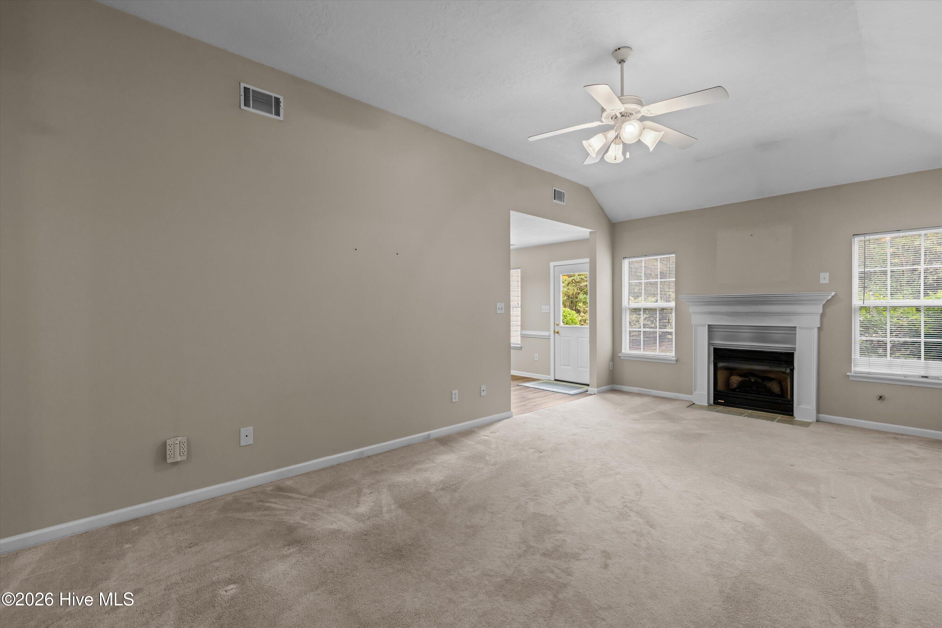 2071 Summerton Circle Property Photo 15