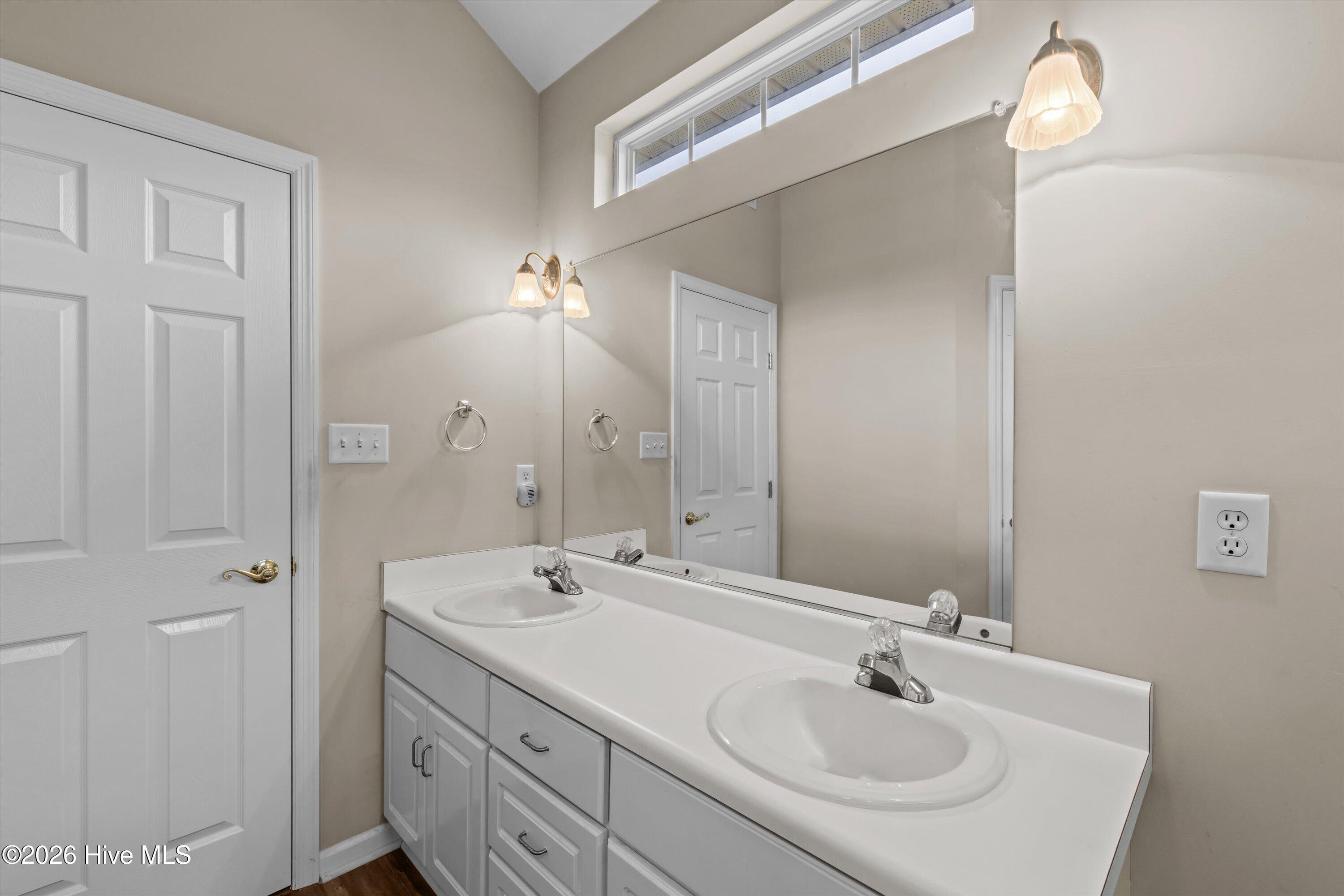 2071 Summerton Circle Property Photo 32