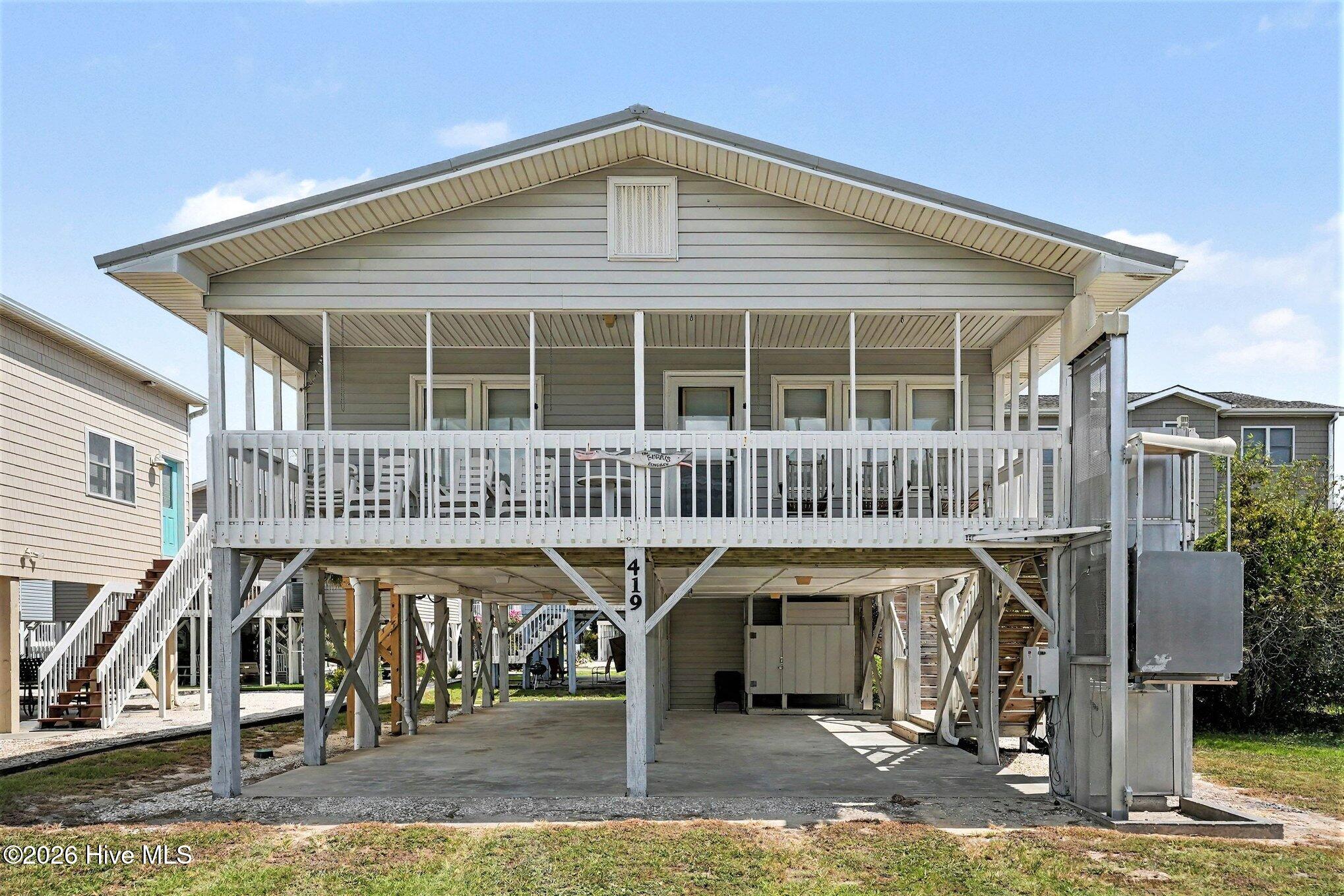 419 1st Street Property Photo 1