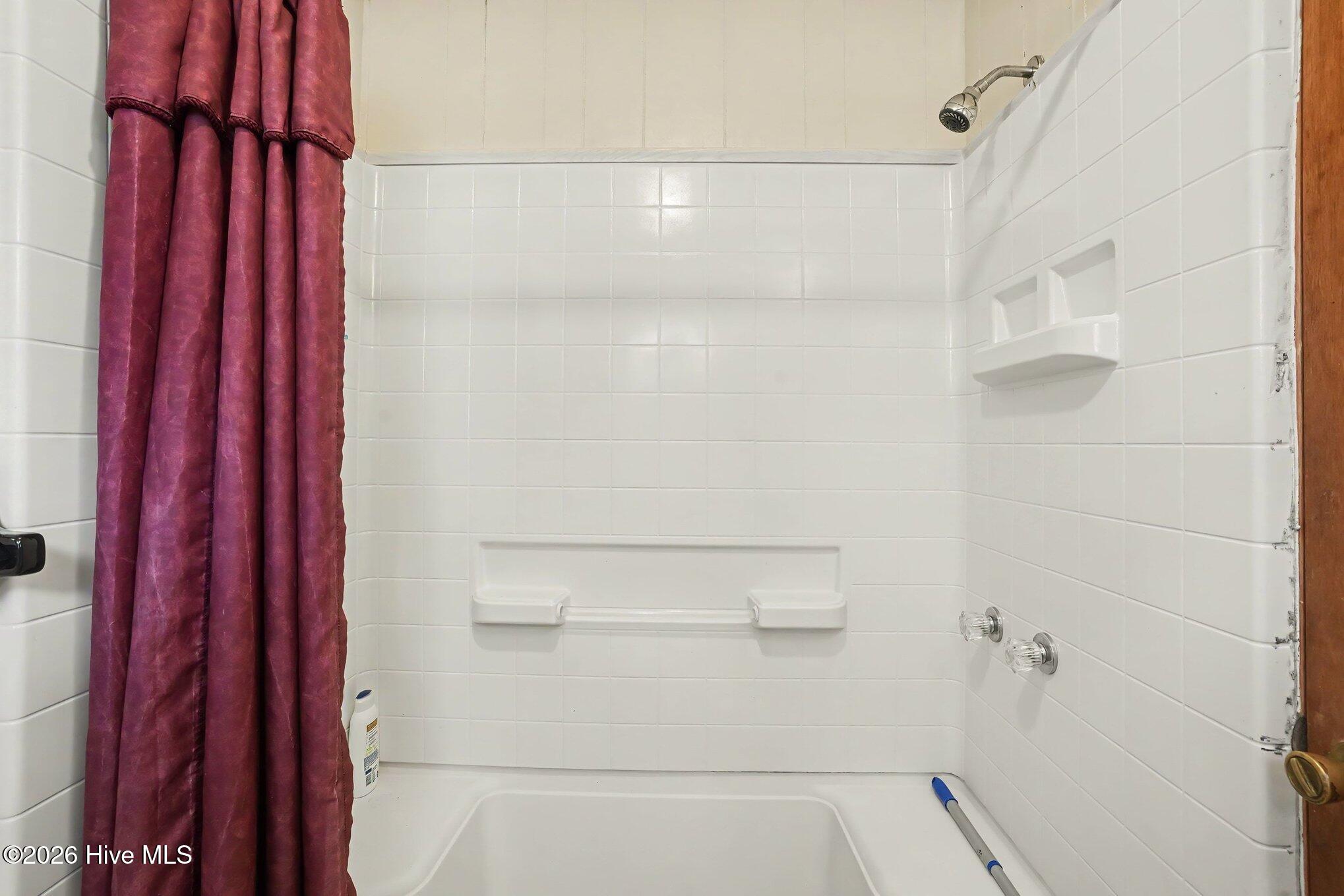 419 1st Street Property Photo 16