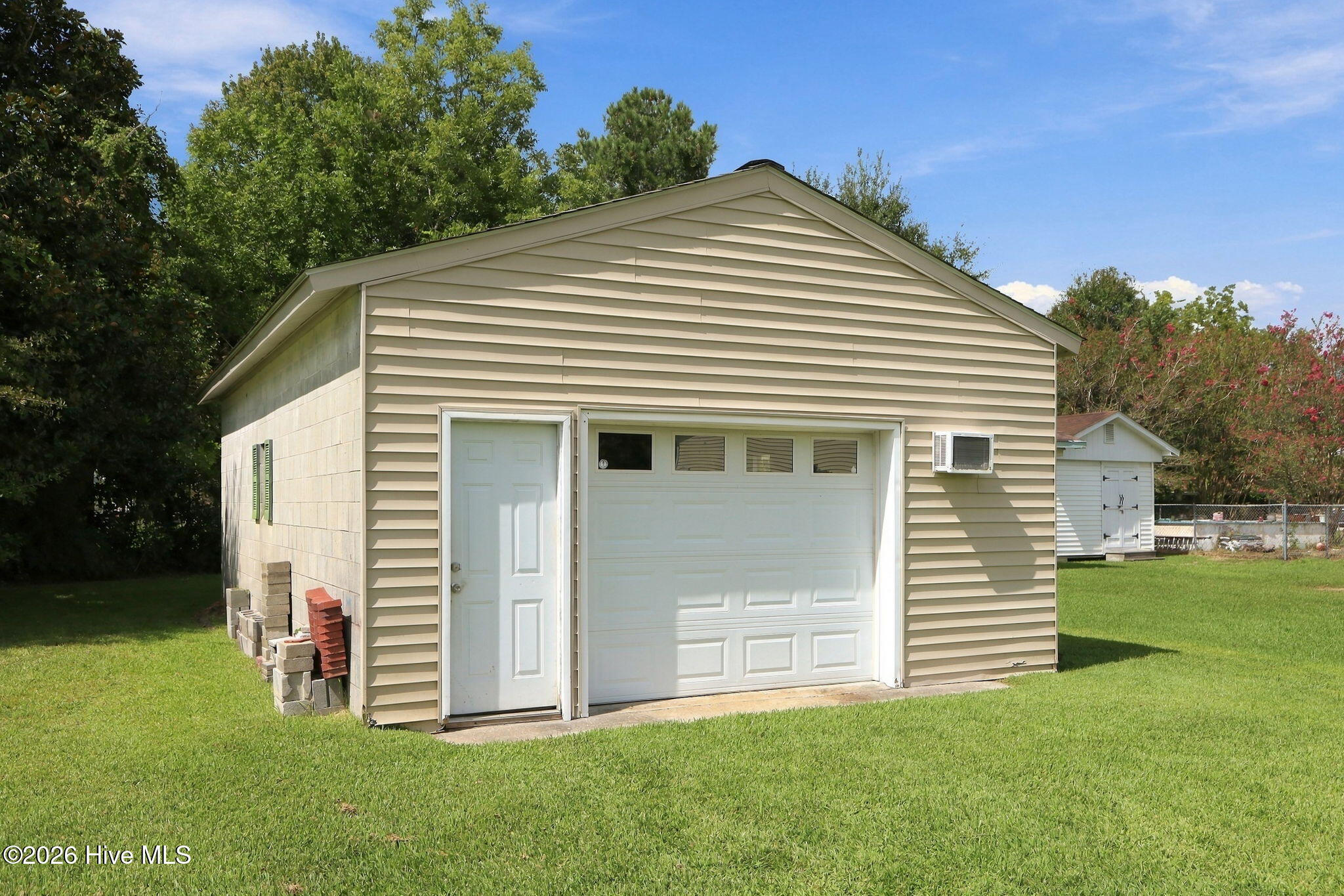 1624 New Bern Street Property Photo 33