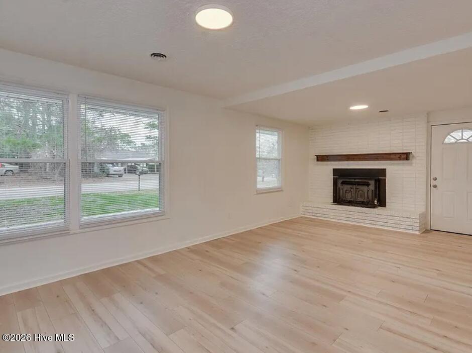 1560 Wyman Street Ne Property Photo 4