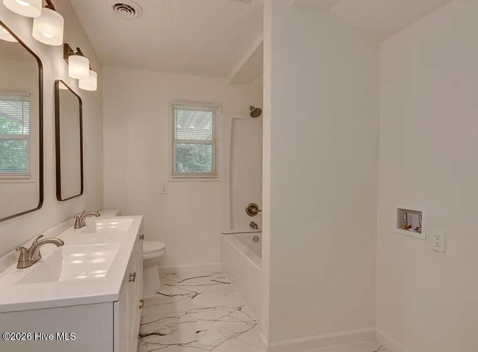 1560 Wyman Street Ne Property Photo 18