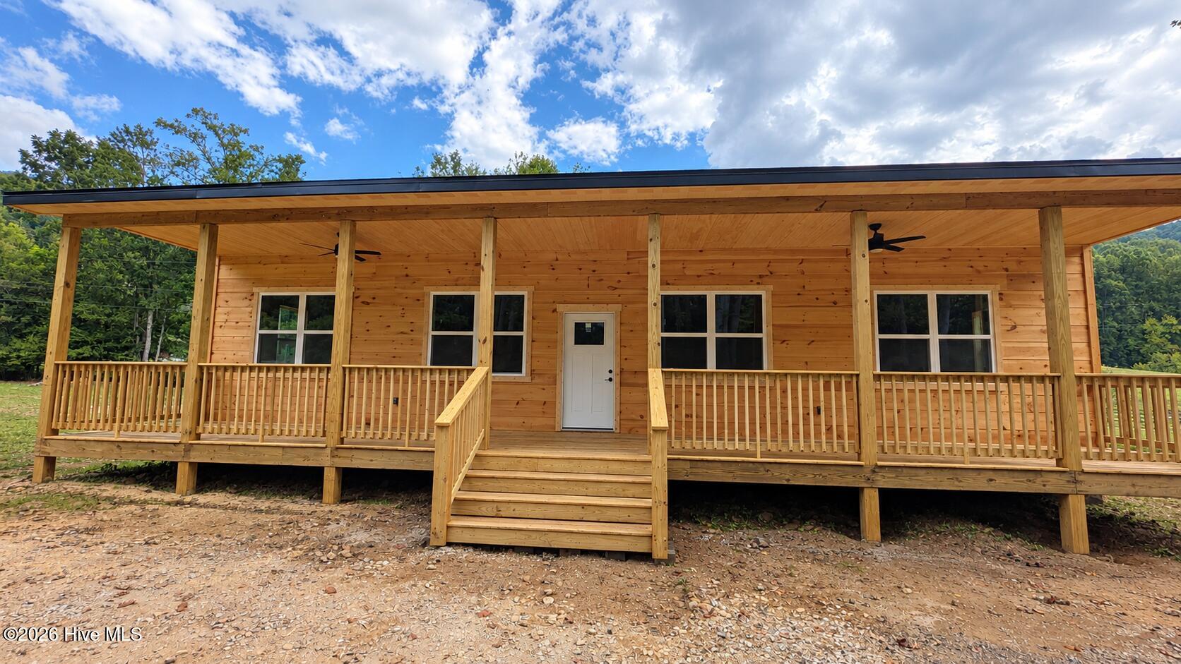 3991 Boiling Springs Road Property Photo 2